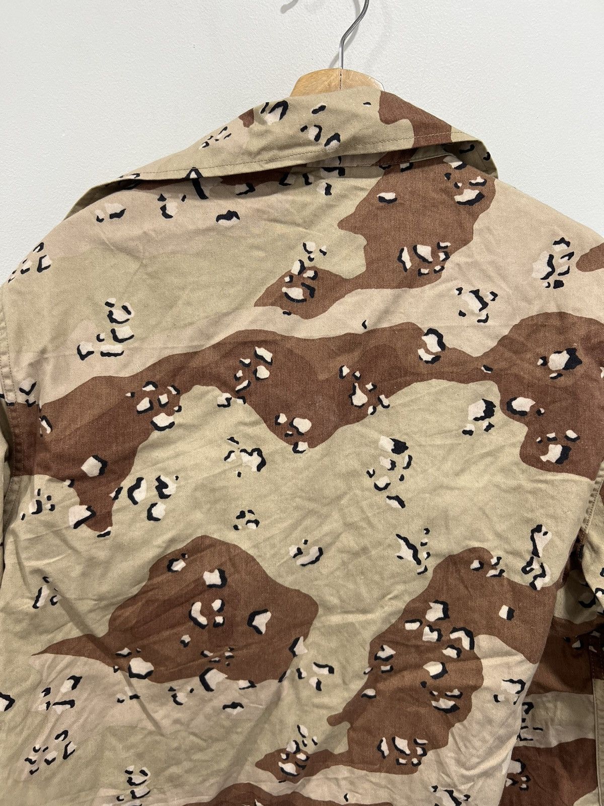 Japanese Brand Vintage Desert Camo Jacket army sand war button shirt Size US L / EU 52-54 / 3 - 6 Thumbnail