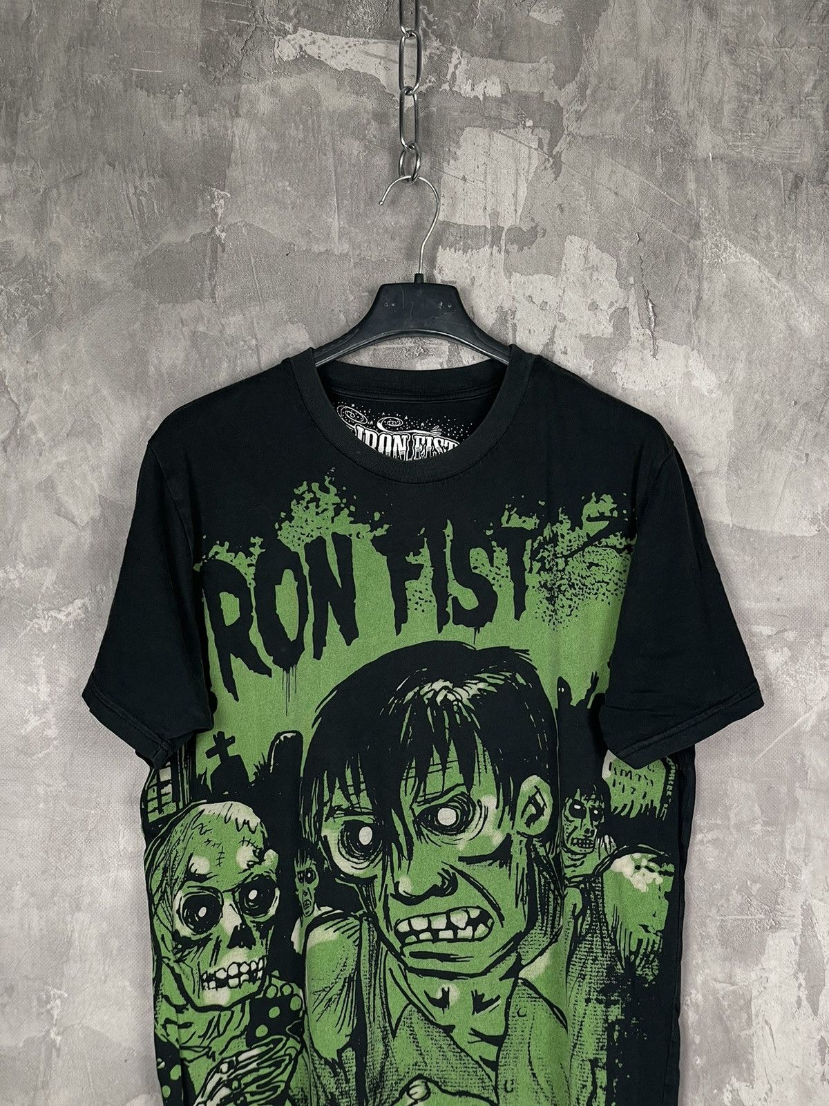 Marvel Comics × Misfits IRON FIST Zombie Chomper Men's Full Print Misfits T-shirt Size US M / EU 48-50 / 2 - 2 Thumbnail
