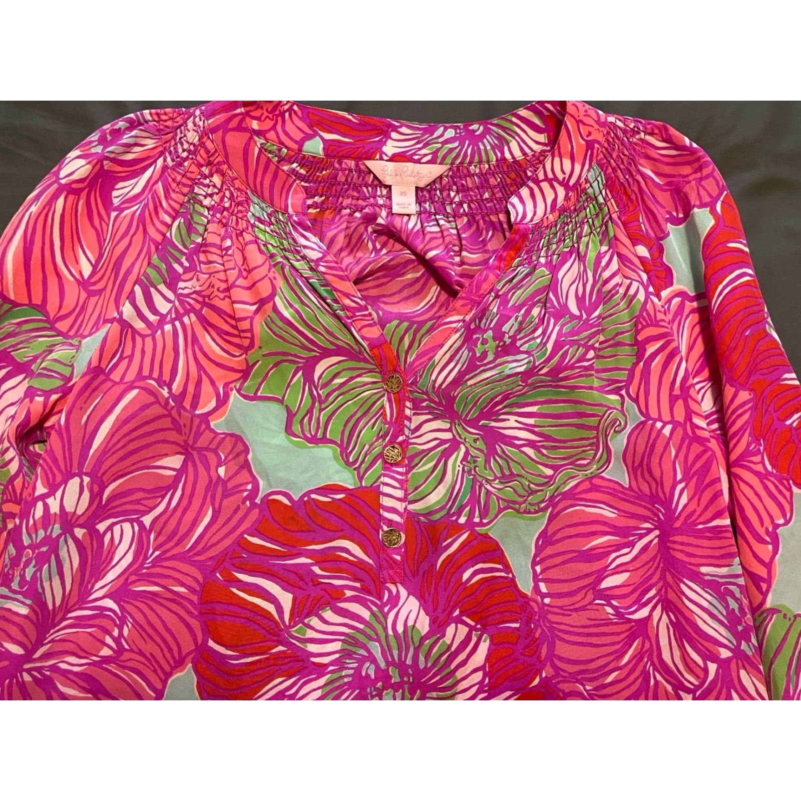 Lilly Pulitzer Lilly Pulitzer Blouse Shirt Elsa Worth It Silk Pink Floral XS Women Tunic Long Sleeve Buttoned XS Womens Size XS / US 0-2 / IT 36-38 - 5 Thumbnail