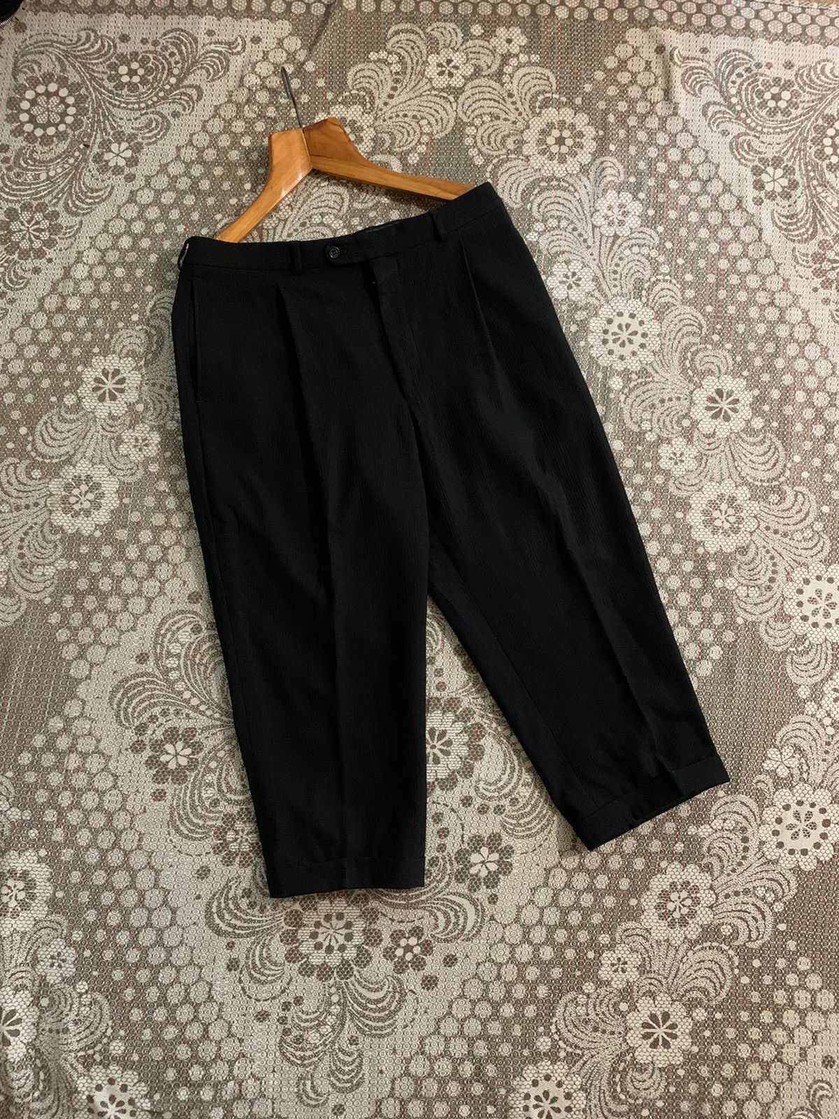 Yves Saint Laurent Bermuda shorts vintage ysl breeches streetwear Size US 41 - 1 Thumbnail