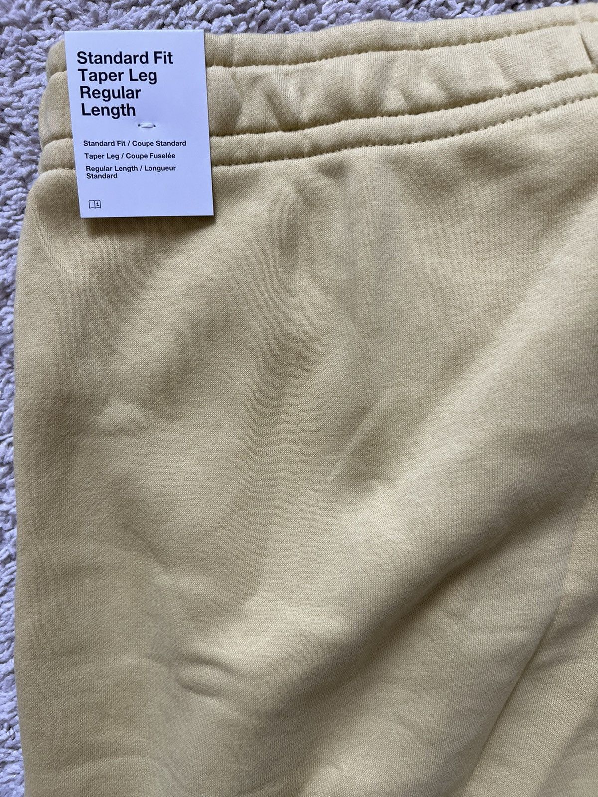 Nike Nike Sportswear Club Fleece Jogger Pants Yellow Size US 34 / EU 50 - 6 Thumbnail