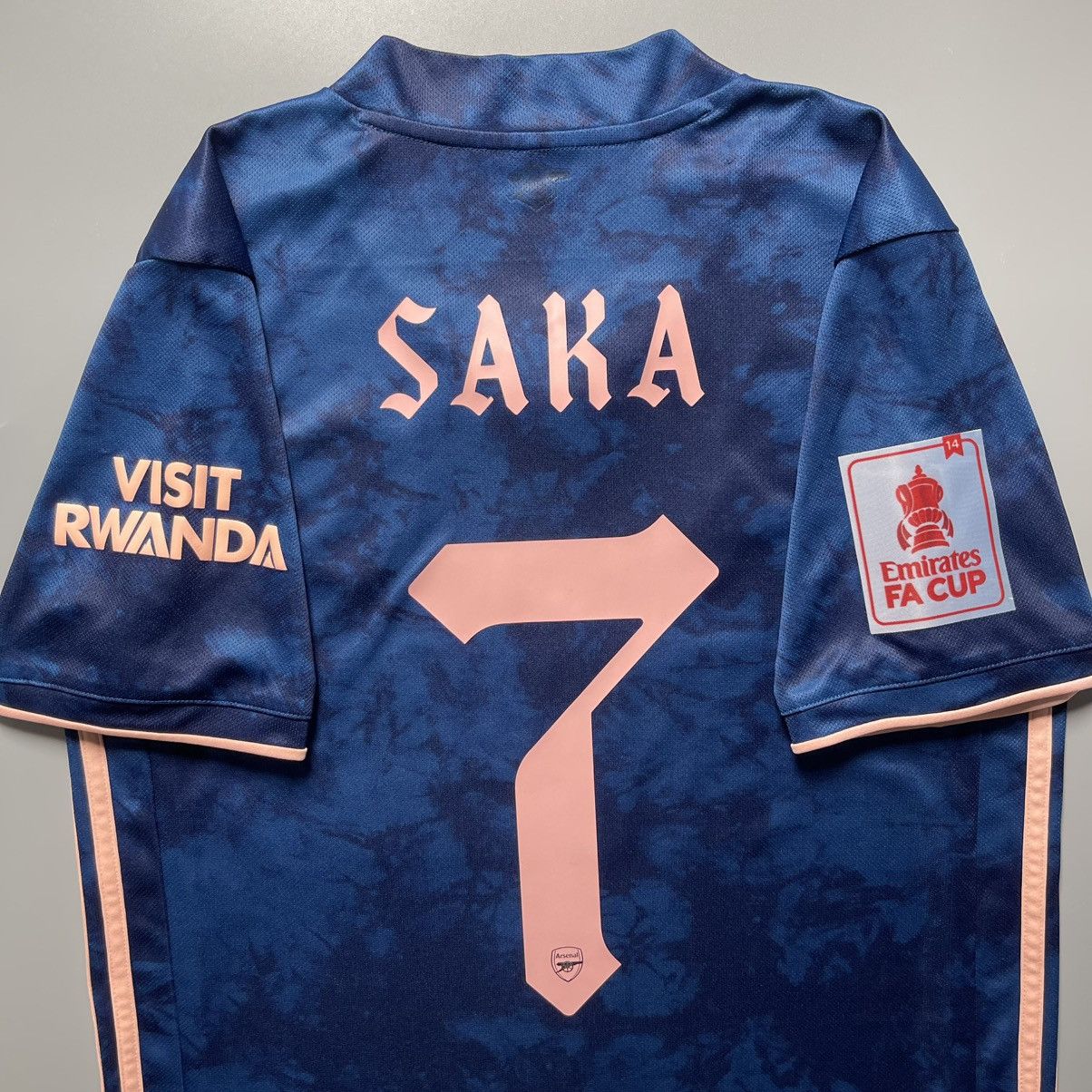 Adidas × Vintage ARSENAL ADIDAS 2020/2021 FOOTBALL THIRD JERSEY #7 SAKA Size US S / EU 44-46 / 1 - 11 Thumbnail