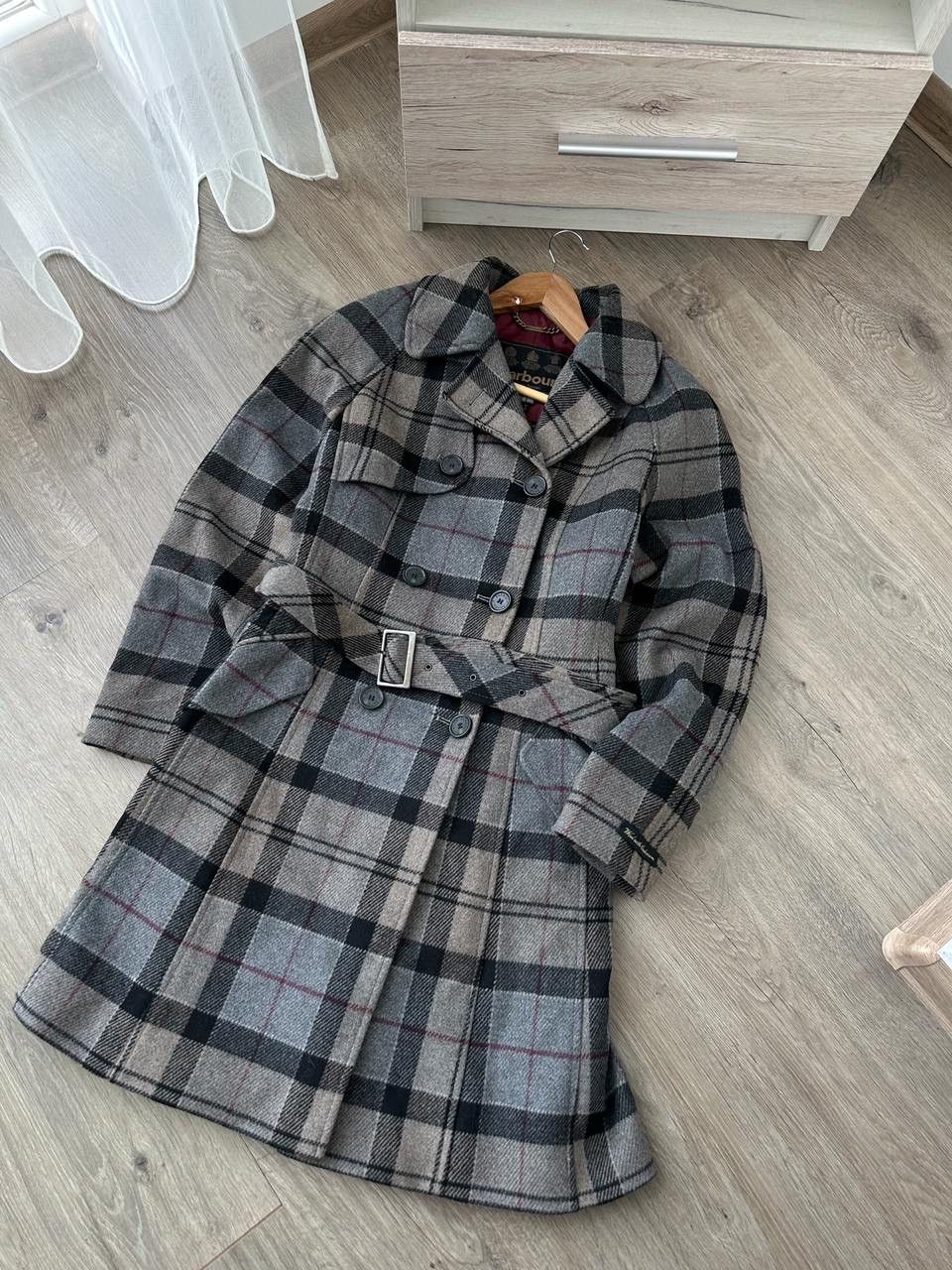 Barbour × Vintage Vintage Barbour W's Wool Coats Winter Tartan Jacket Size M / US 6-8 / IT 42-44 - 6 Thumbnail