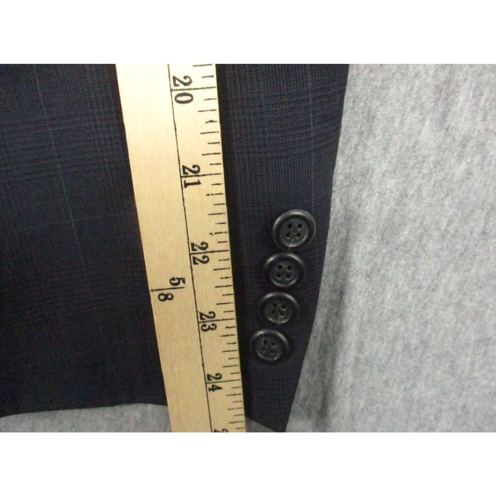 Tommy Hilfiger VINTAGE Tommy Hilfiger Blazer Mens 42R Wool Sport Coat Blue Plaid 2 Piece 2-Button Notch Parisian USA Men Size 42R - 7 Thumbnail