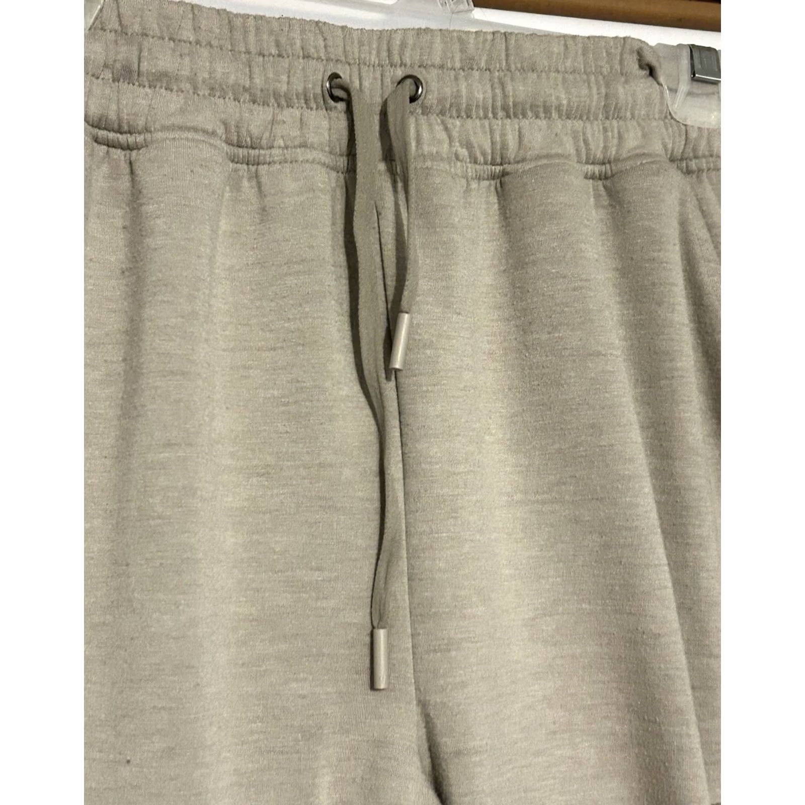 Vintage Yogalicious Jogger Pants Women Medium Tan Elastic Waist Cargo Pockets Knit 26 Inseam Size 32" / US 10 / IT 46 - 6 Thumbnail