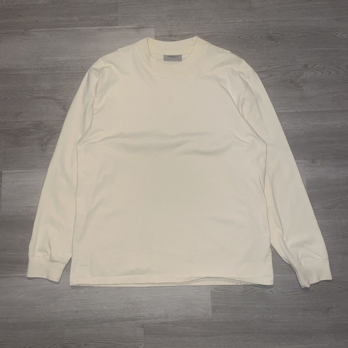 Fear of God Fear of God Essentials Long Sleeve Tee Cream Size US M / EU 48-50 / 2 - 1 Thumbnail