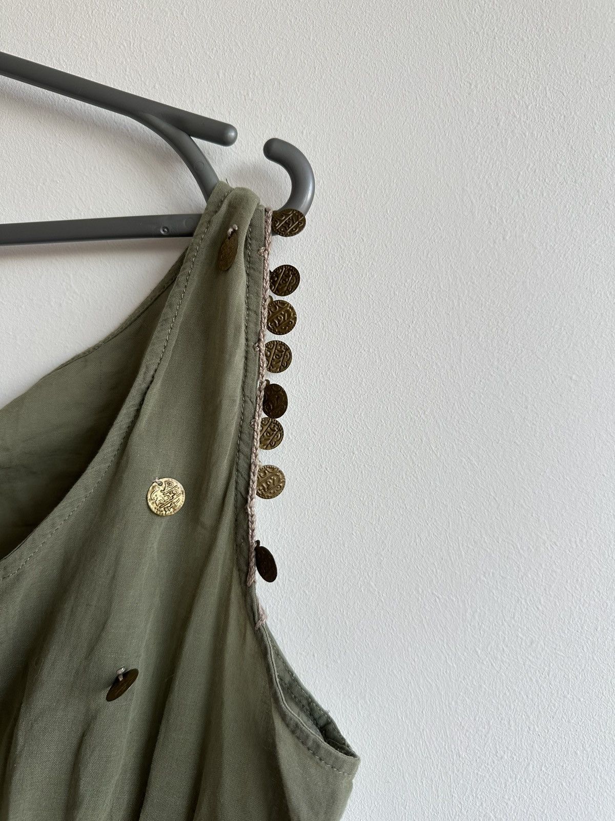 Miss Sixty VTG Miss Sixty Green Cami Top Metal Coin Embellishments sz L Size L / US 10 / IT 46 - 8 Thumbnail