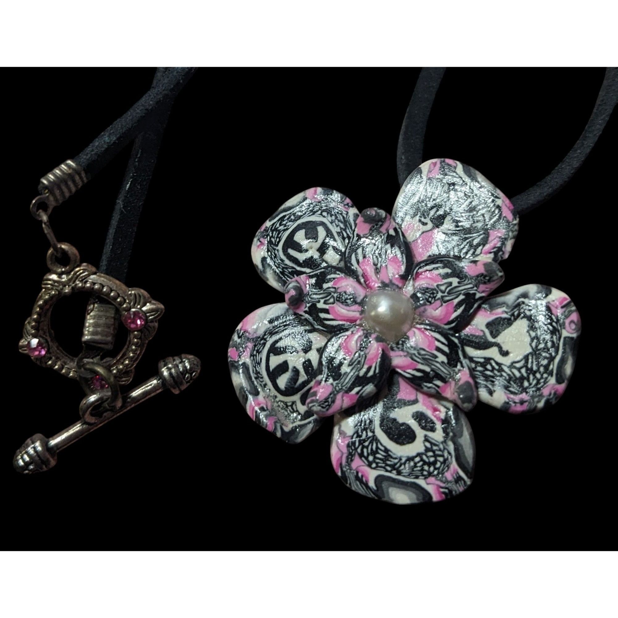 Other Handmade Pink White And Black Polymer Clay Floral Pendant Ne Size ONE SIZE - 2 Thumbnail