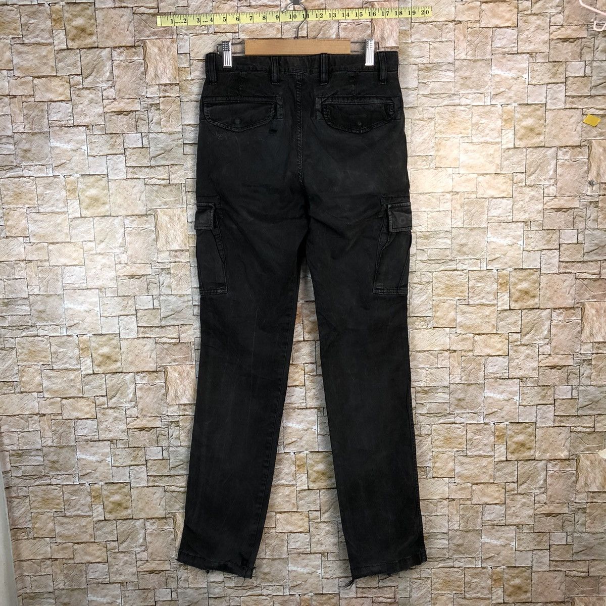 Faded Glory × Japanese Brand Uniqlo Black faded Cargo Multipocket Pants #A746 Size US 28 / EU 44 - 16 Thumbnail