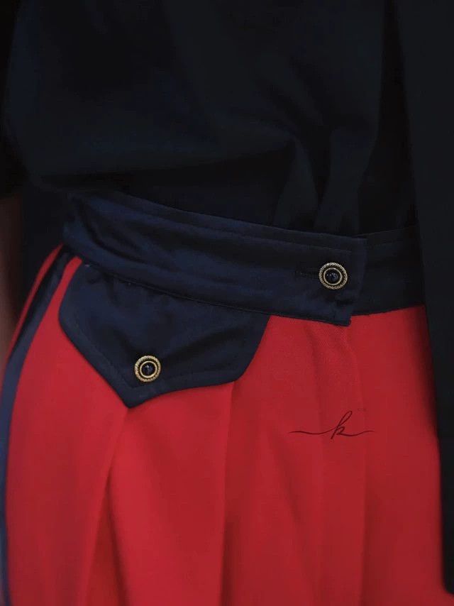 Emanuel Ungaro Ungaro Parallele Paris Red Black Wool Glass Button Suit Size S / US 4 / IT 40 - 8 Thumbnail