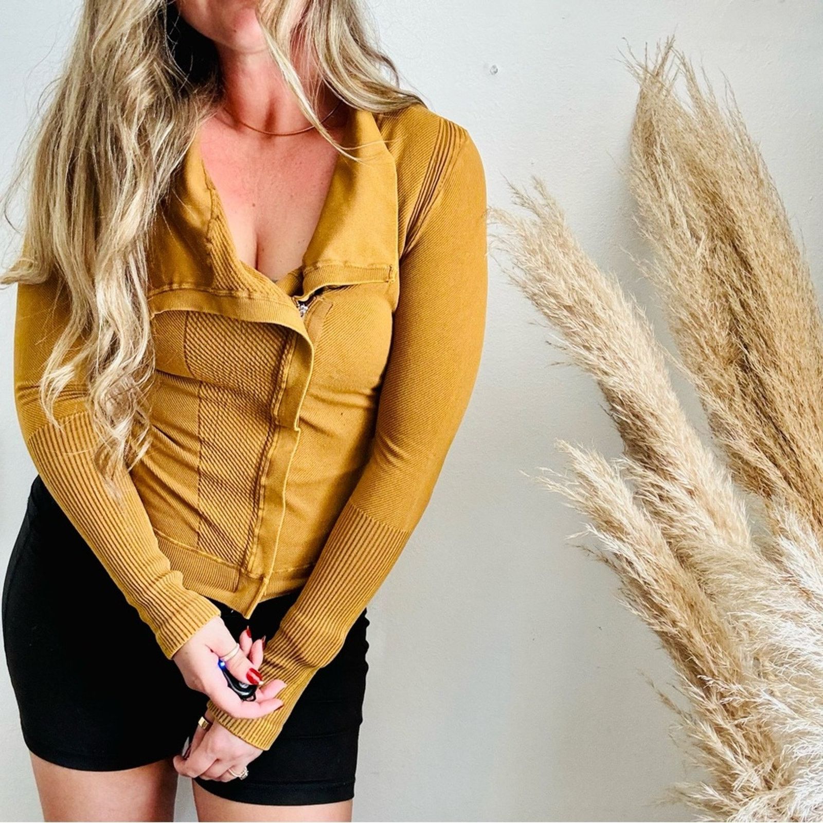 Free People FREE PEOPLE Mustard Gold Yellow Zip Throw Out Jacket Sweater Size S / US 4 / IT 40 - 5 Thumbnail