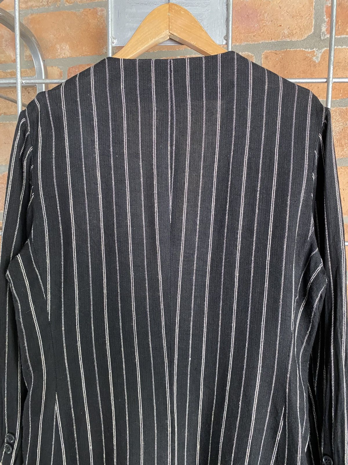 Japanese Brand Pinstripe V-neck Blazer Size XS / US 0-2 / IT 36-38 - 4 Thumbnail