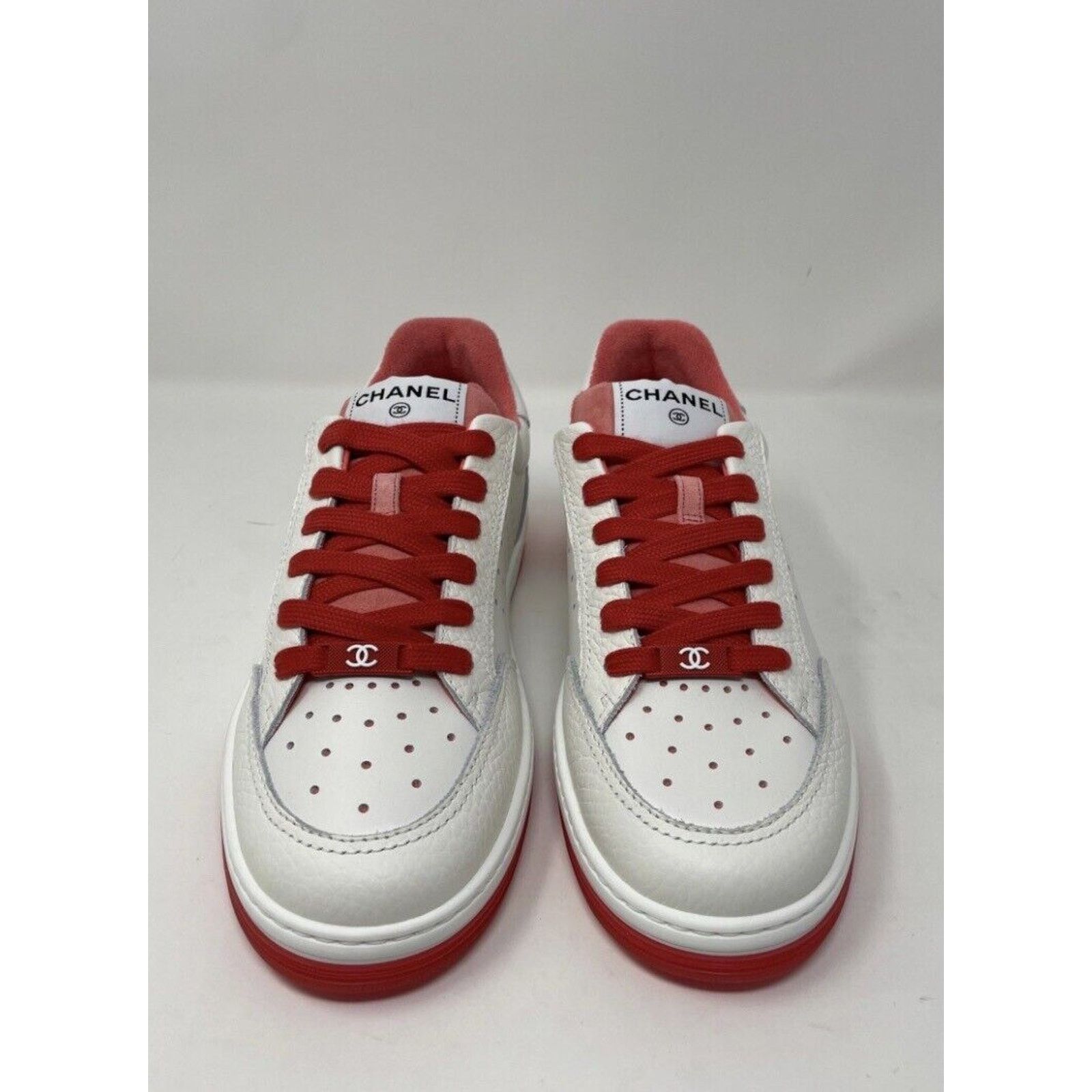 Chanel Chanel Sneakers 22P White & Red NIB 38 Size US 7 / IT 37 - 4 Thumbnail