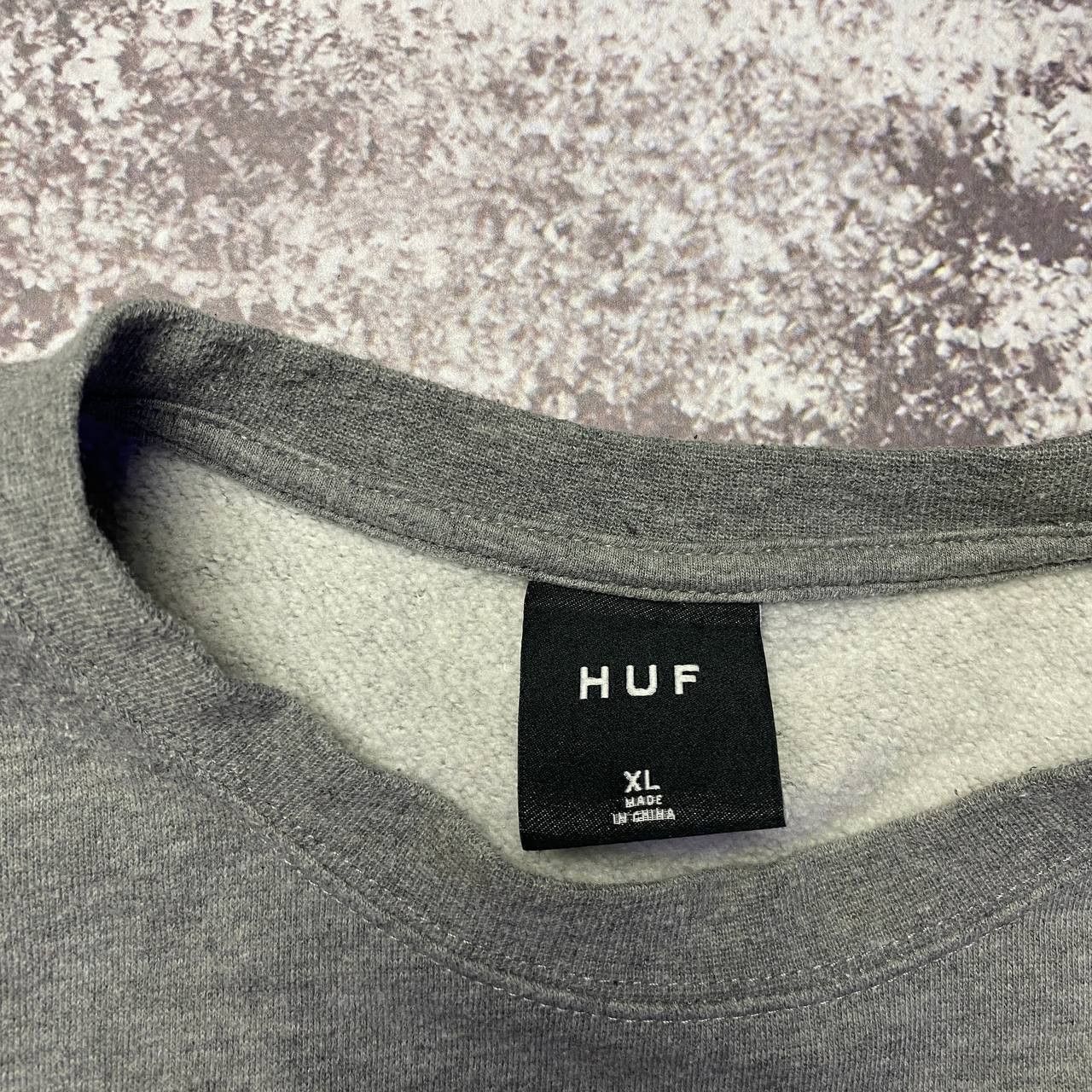 Huf Huf Big logo swirtshirt Grey Skate Y2K XL size Size US XL / EU 56 / 4 - 6 Thumbnail
