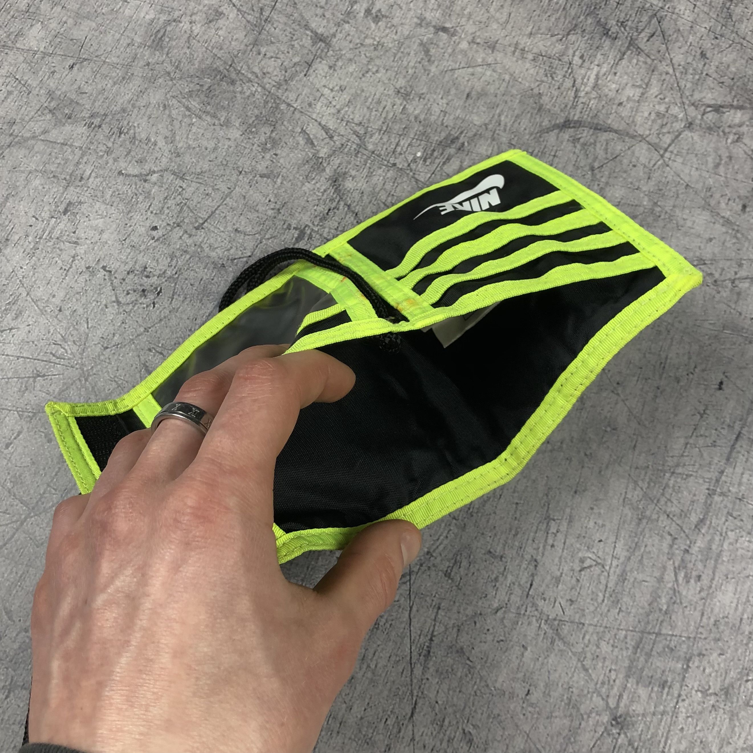 Nike Nike BVB Borussia Wallet Vintage 90s Nylon Size ONE SIZE - 7 Thumbnail