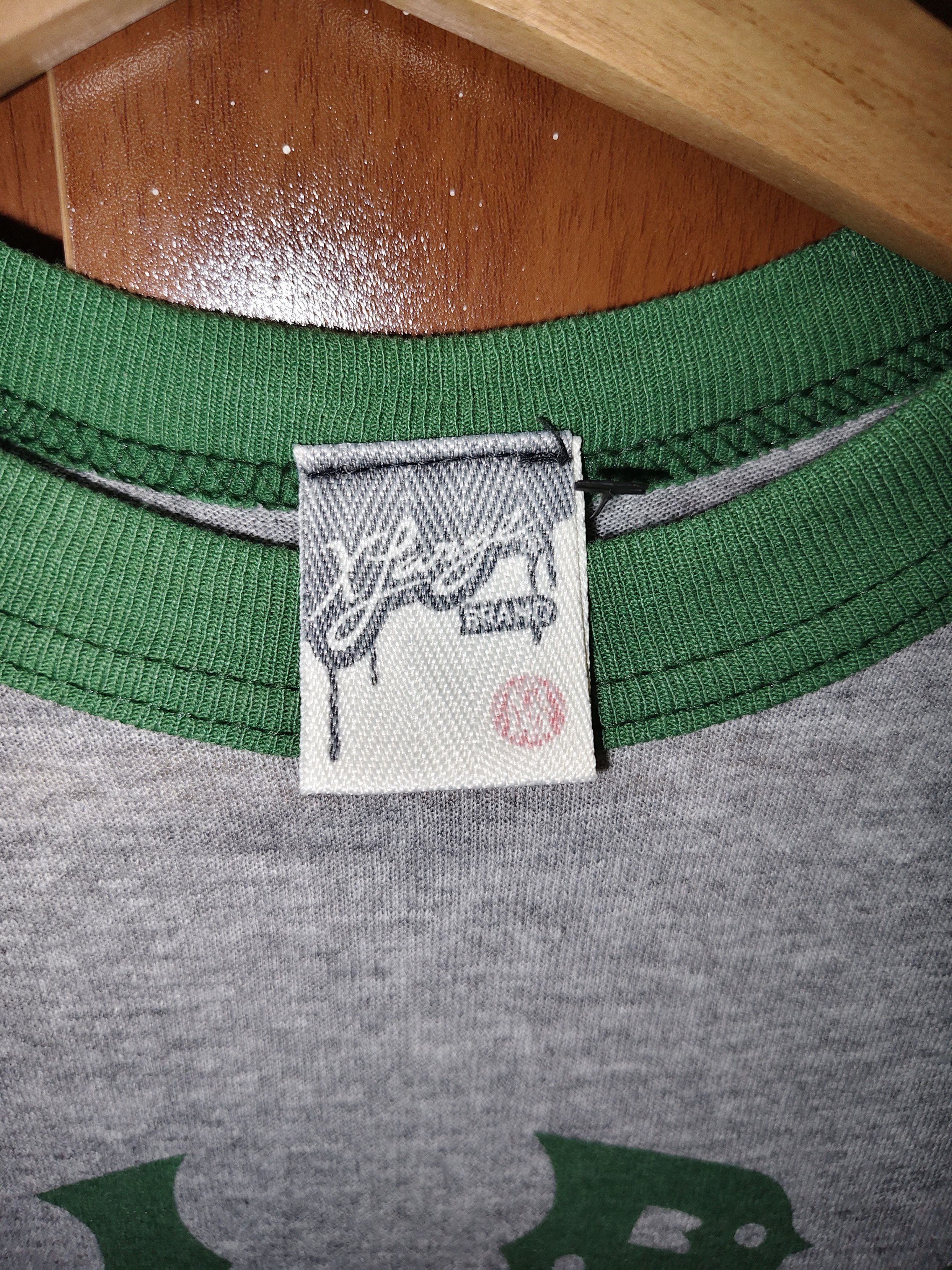 Other Vintage Y2K XLarge Raglan Tshirt Made in USA Size US M / EU 48-50 / 2 - 8 Thumbnail