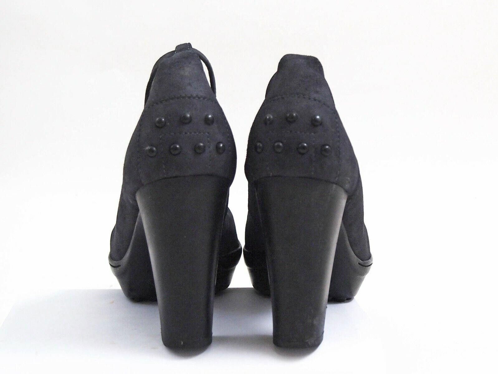 Tod's Tod's Mary Jane Heels Gray Suede Womens US 8 EU 38 Size US 8 / IT 38 - 7 Thumbnail