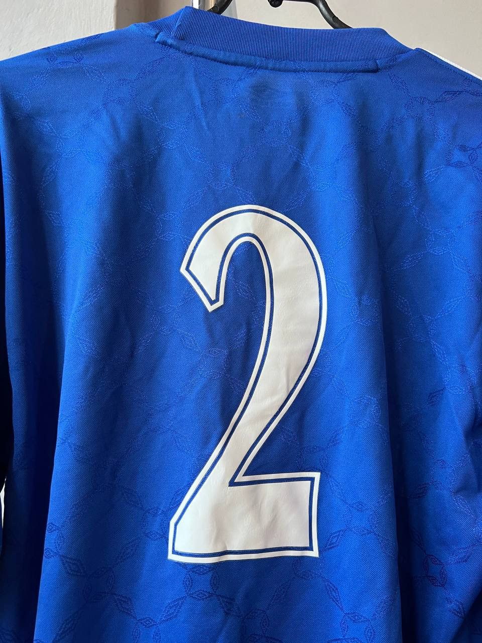 Umbro VINTAGE UMBRO #2 TEMPLATE SOCCER JERSEY FOOTBALL SHIRT M Size US M / EU 48-50 / 2 - 9 Thumbnail