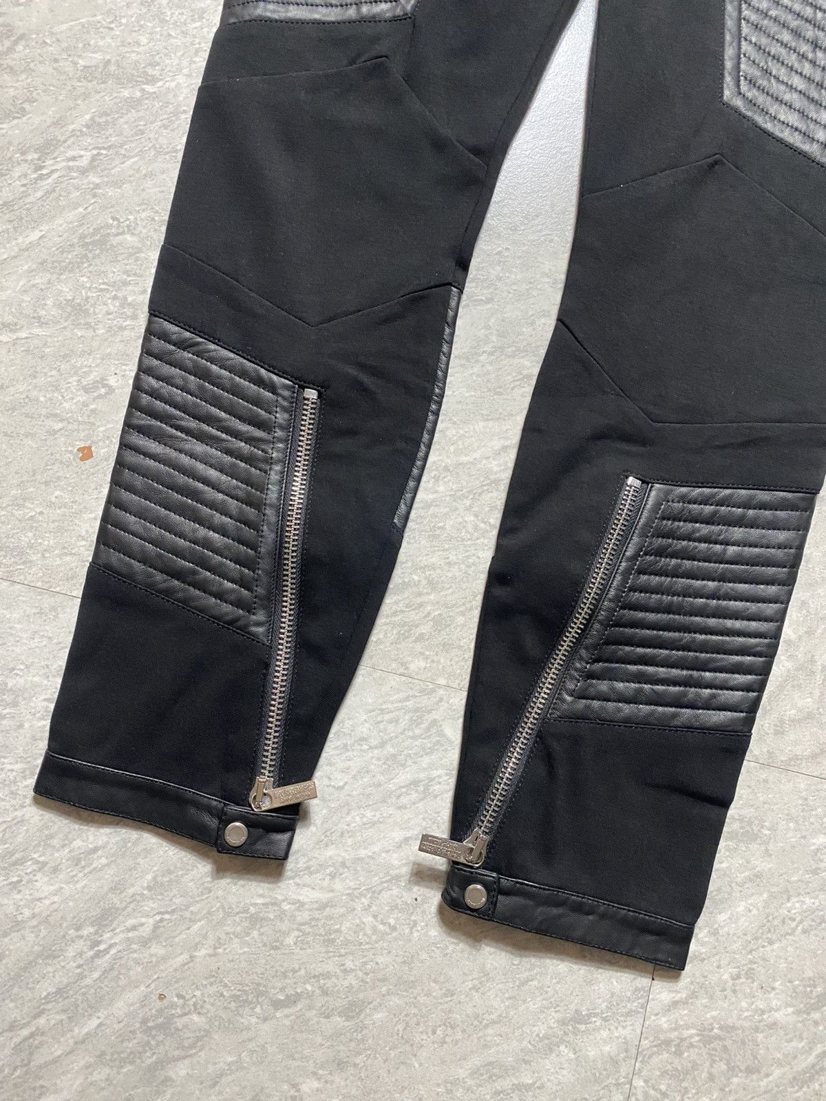 Dirk Bikkembergs ARCHIVE - DIRK BIKKEMBERGS SPORT COUTURE LEATHER BIKER PANTS Size US 44 / EU 60 - 2 Thumbnail