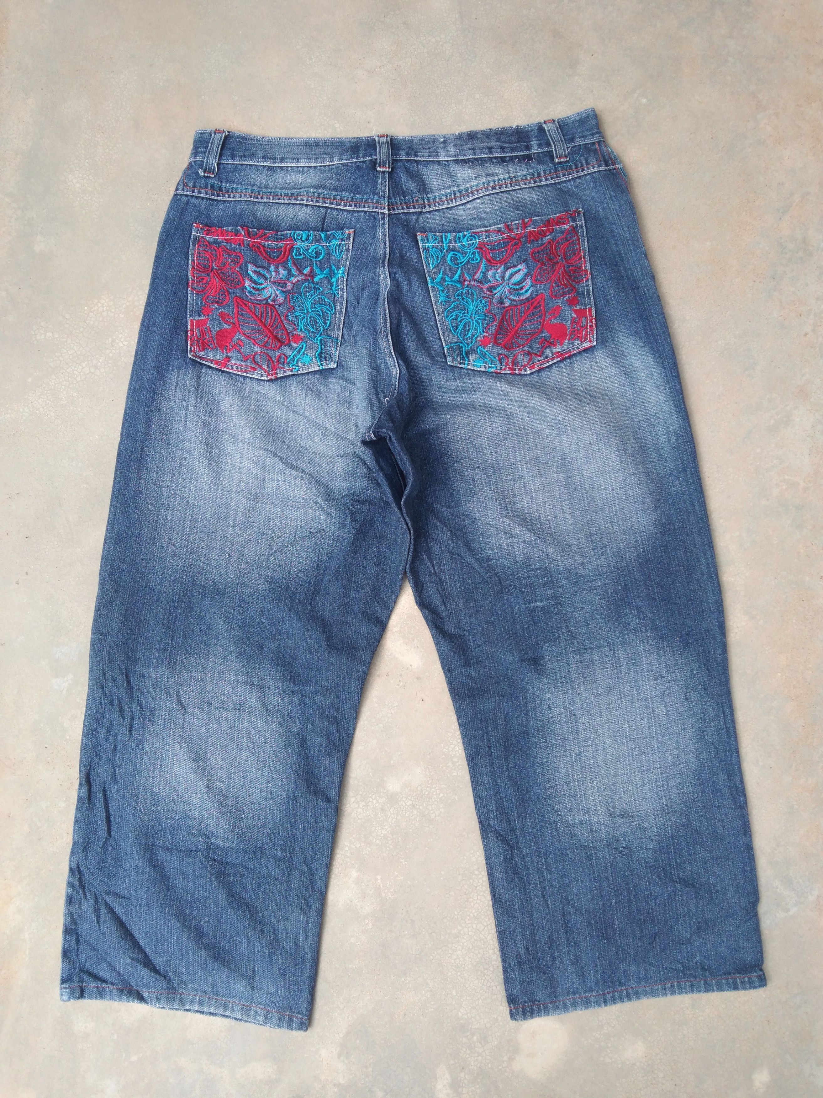 image of Vintage Jnco Style Akademiks Baggy Jeans 38X28 in Blue, Men's