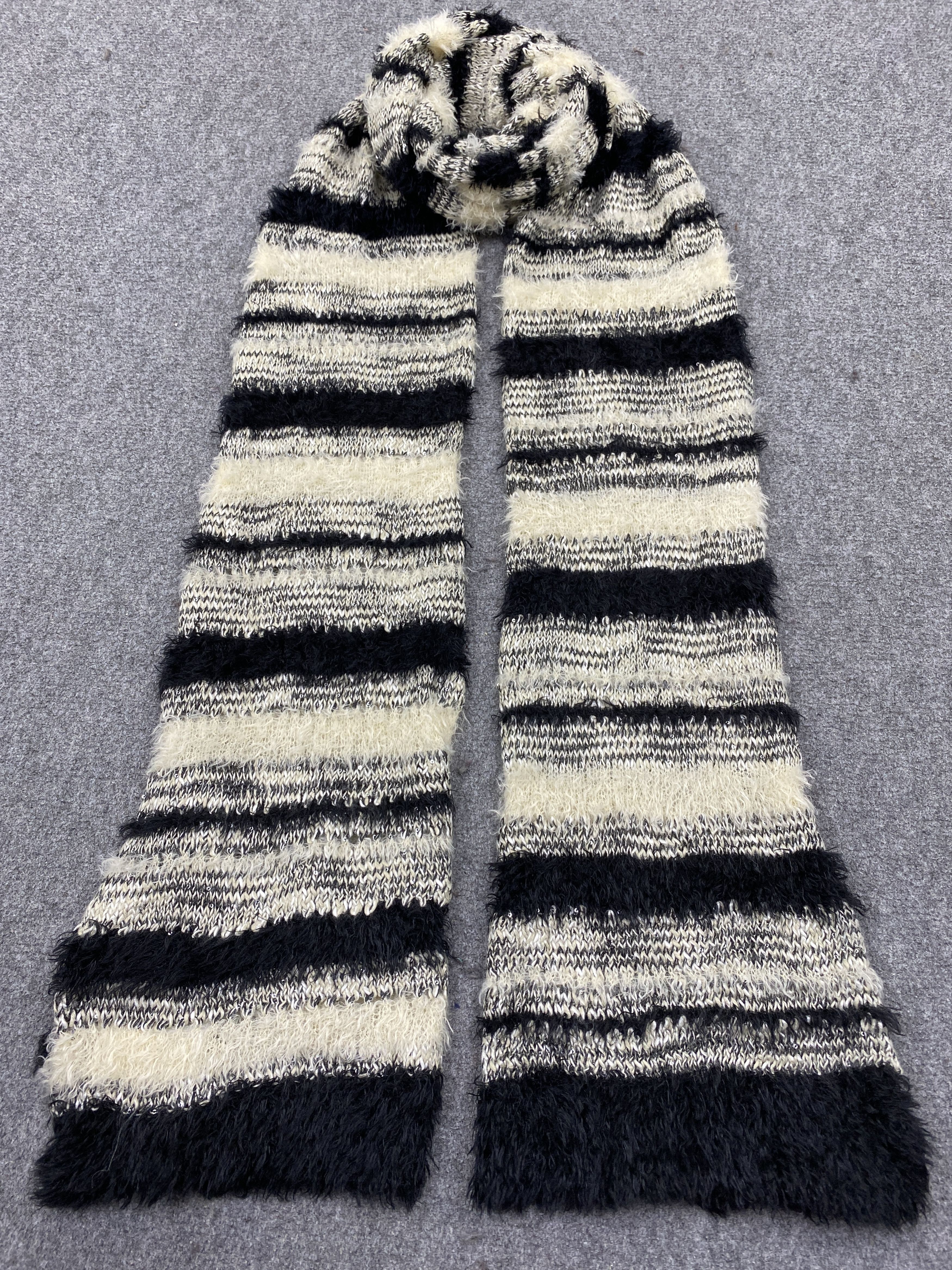 5351 POUR LES HOMMES 5351 Pour Les Hommes Knitted Scarf / Muffler SC0249 Size ONE SIZE - 1 Thumbnail