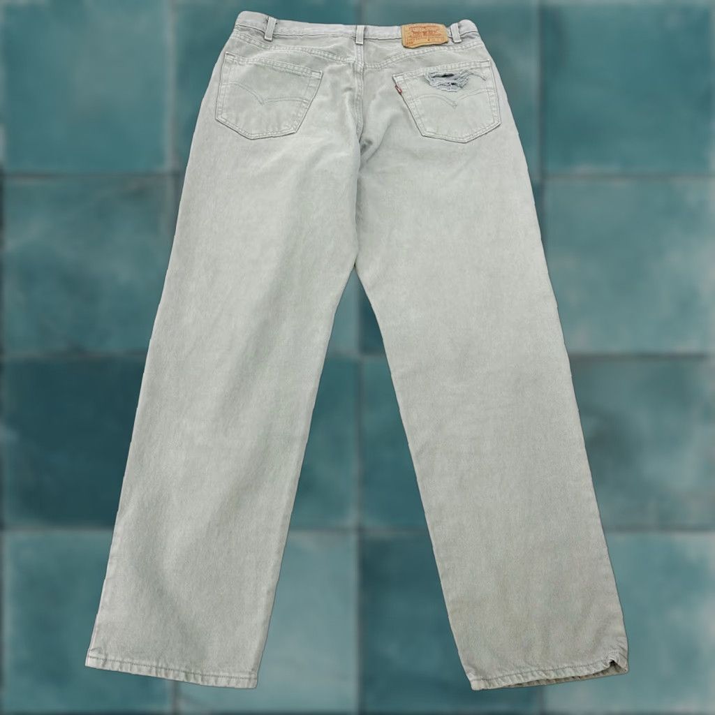 Levi's VINTAGE Levi’s 505 Jeans Mens 34x30 Tagged 36x32 Green Distressed Denim USA Zip Closure 505 Jeans Mens Green USA Vintage Distressed 34x30 Size US 34 / EU 50 - 1 Thumbnail