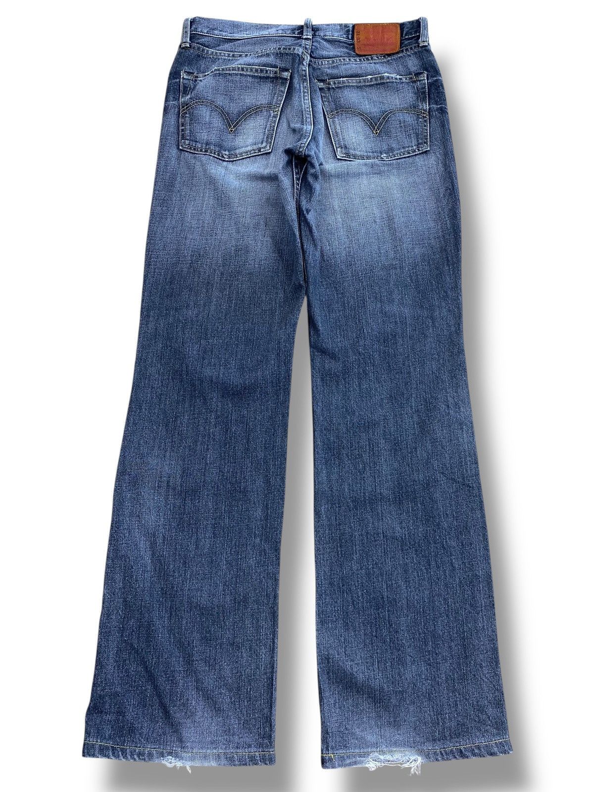 Levi's Levi’s Faded Wash Whiskers Style Flare Jeans Size US 30 / EU 46 - 3 Thumbnail