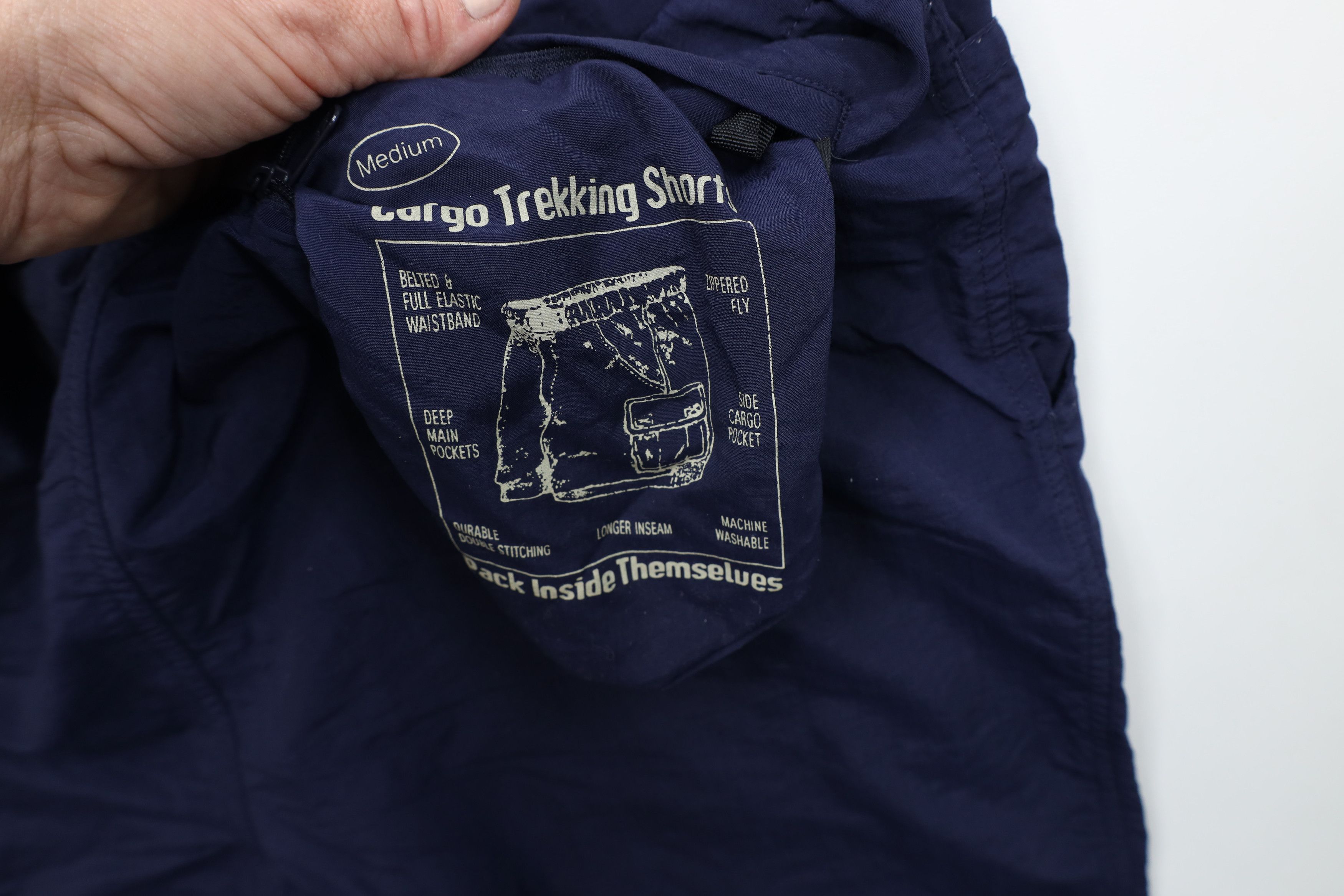 Vintage Vintage 90s Streetwear Packable Belted Trekking Cargo Shorts Size US 32 / EU 48 - 12 Thumbnail