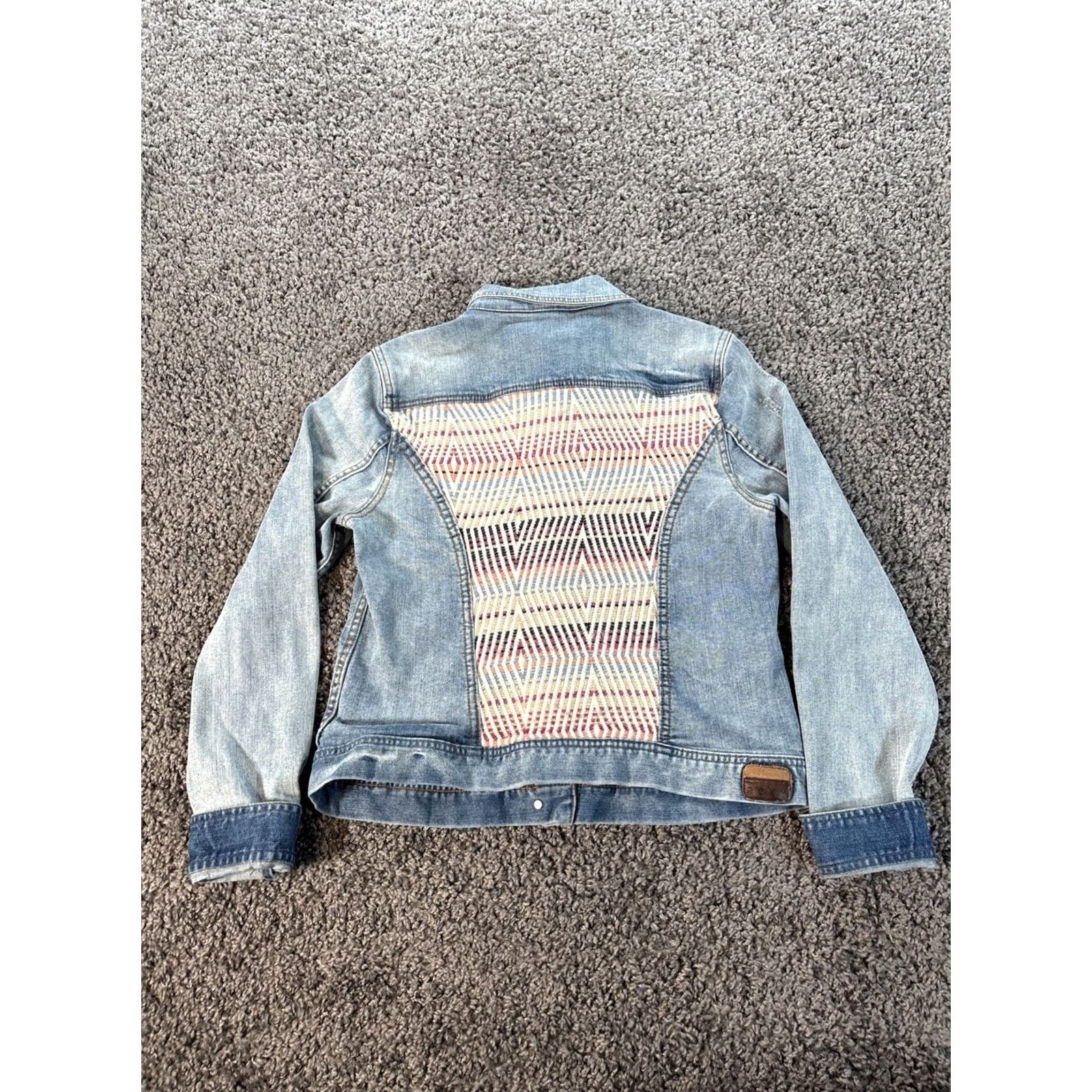 Vintage ROXY Denim Jacket Light Wash Women L Crochet Back Panel Y2K Basic Jacket Mens? Womens Size L / US 10 / IT 46 - 2 Thumbnail