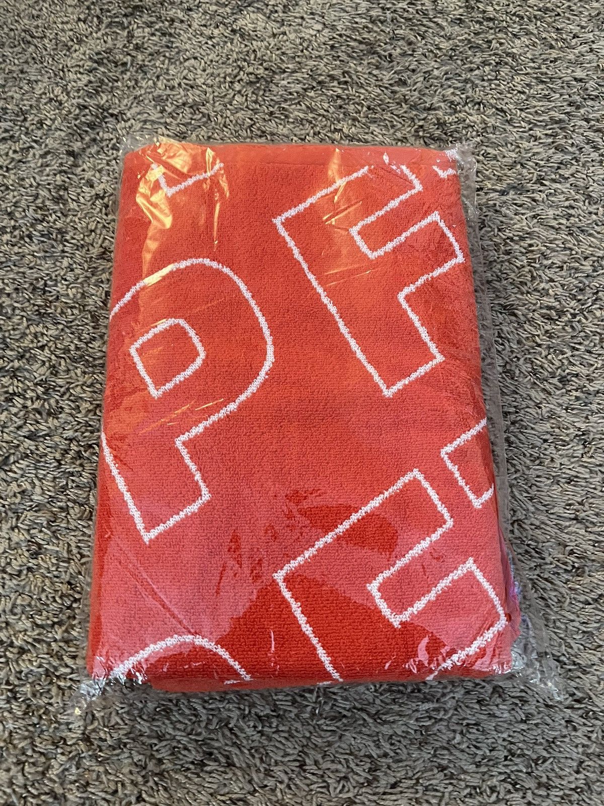 Fuck The Population FTP Outline Towel Size ONE SIZE - 1 Preview