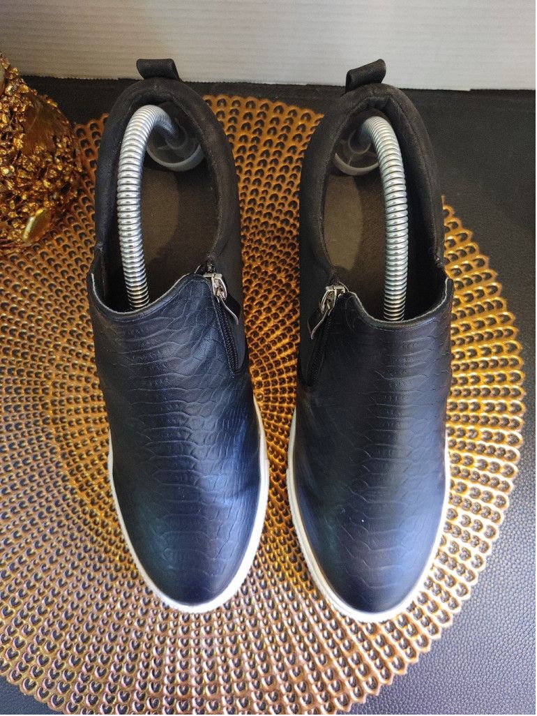 Steve Madden Steve Madden's Size 10 Size US 10 / IT 40 - 3 Thumbnail