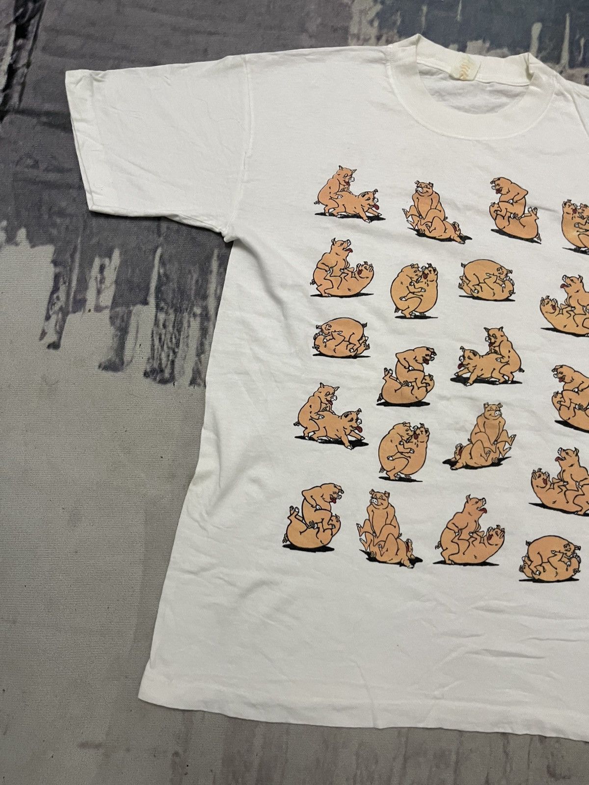 Vintage 90s FARM ANIMAL PIG ALL SEX POSITION FUNNY DESIGN Size US L / EU 52-54 / 3 - 3 Thumbnail