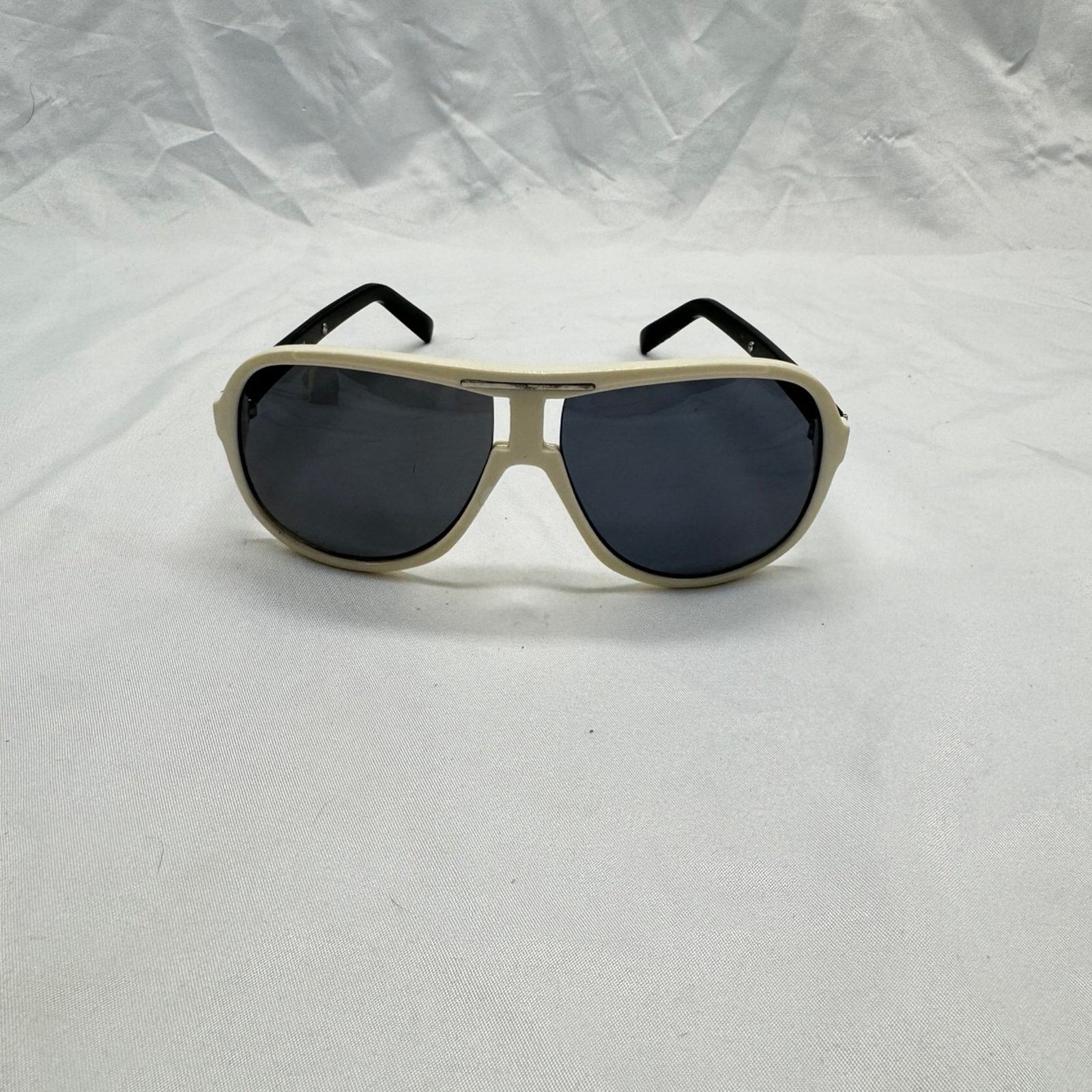 NBDN Nobrandedon VTG sunglasses Size ONE SIZE - 2 Thumbnail