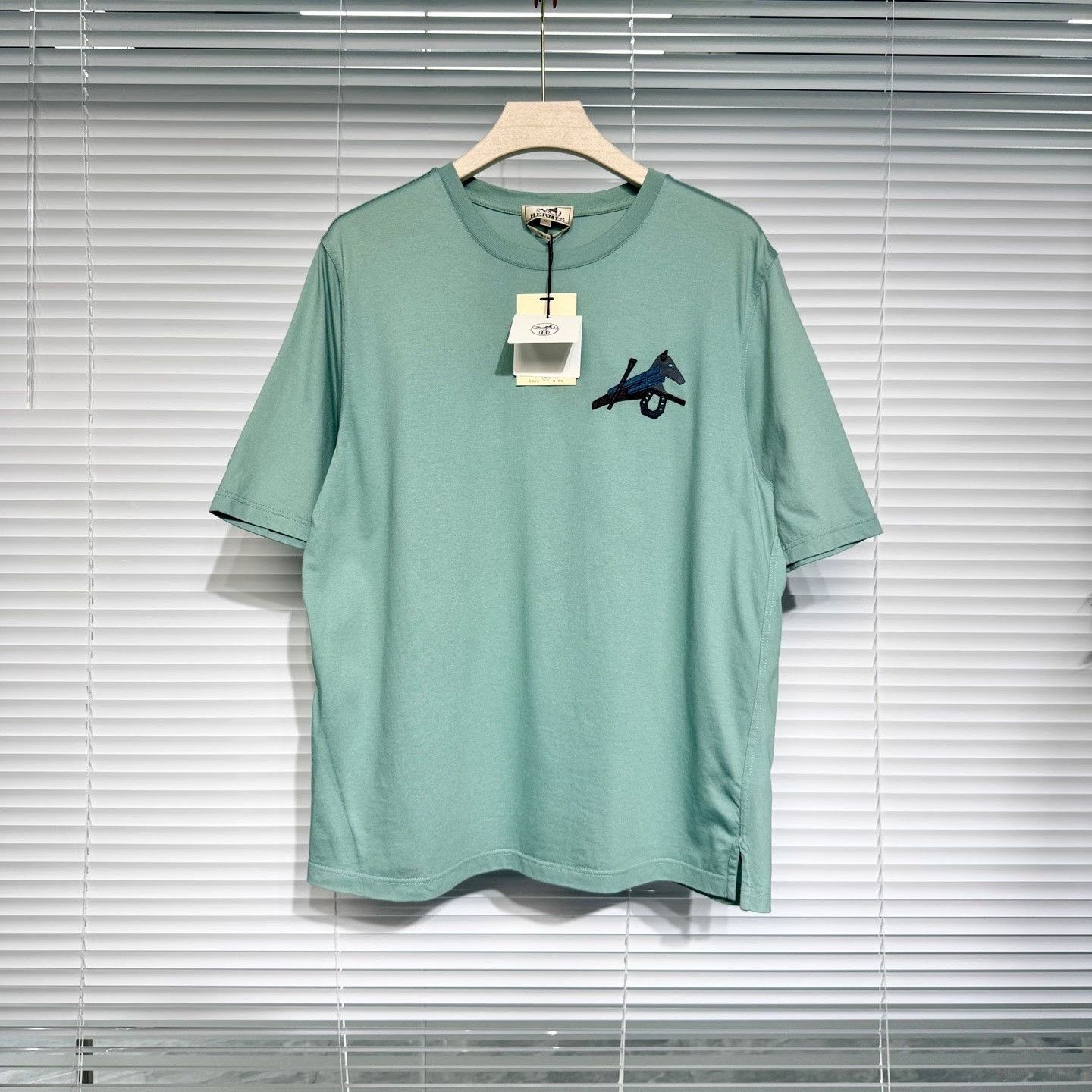 Hermes Hermès Porcelain Blue Horse Embroidery T-shirt Size US M / EU 48-50 / 2 - 1 Thumbnail
