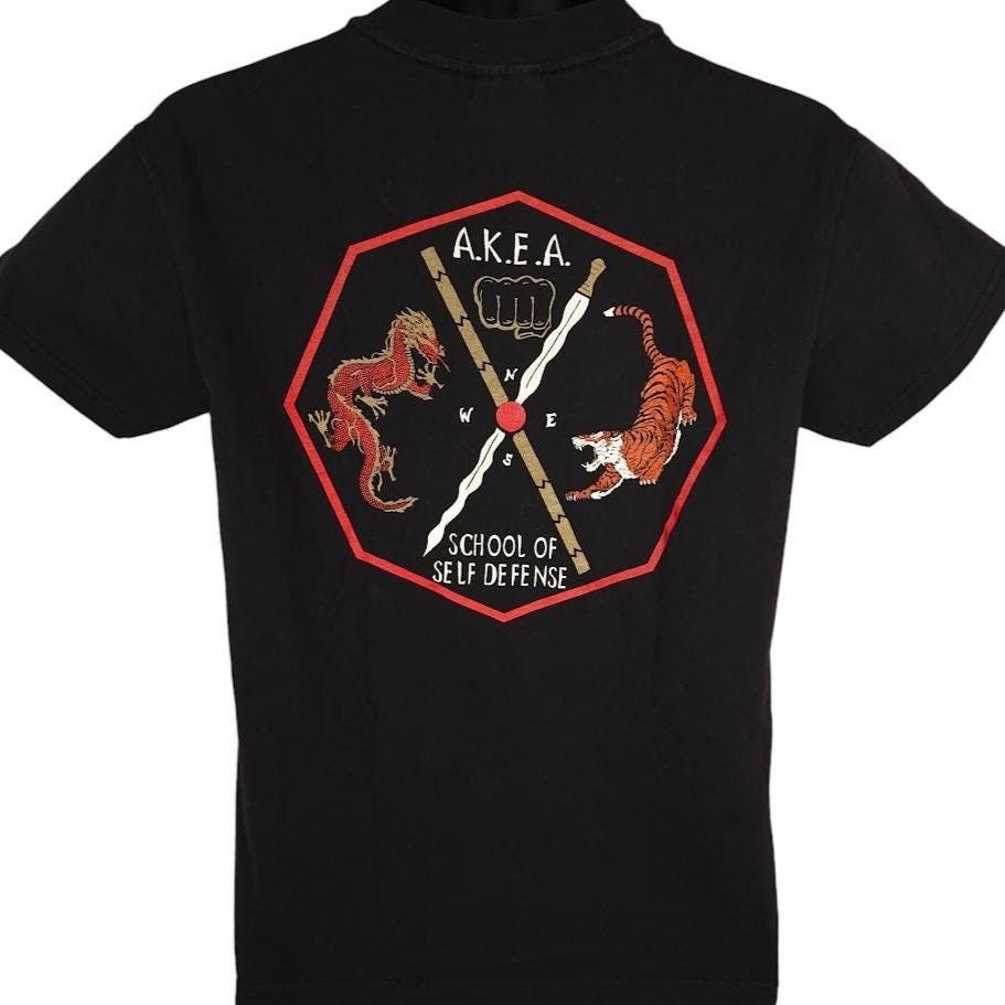 Vintage Vintage American Karate T Shirt Mens Size Small Black 90s Size US S / EU 44-46 / 1 - 1 Thumbnail