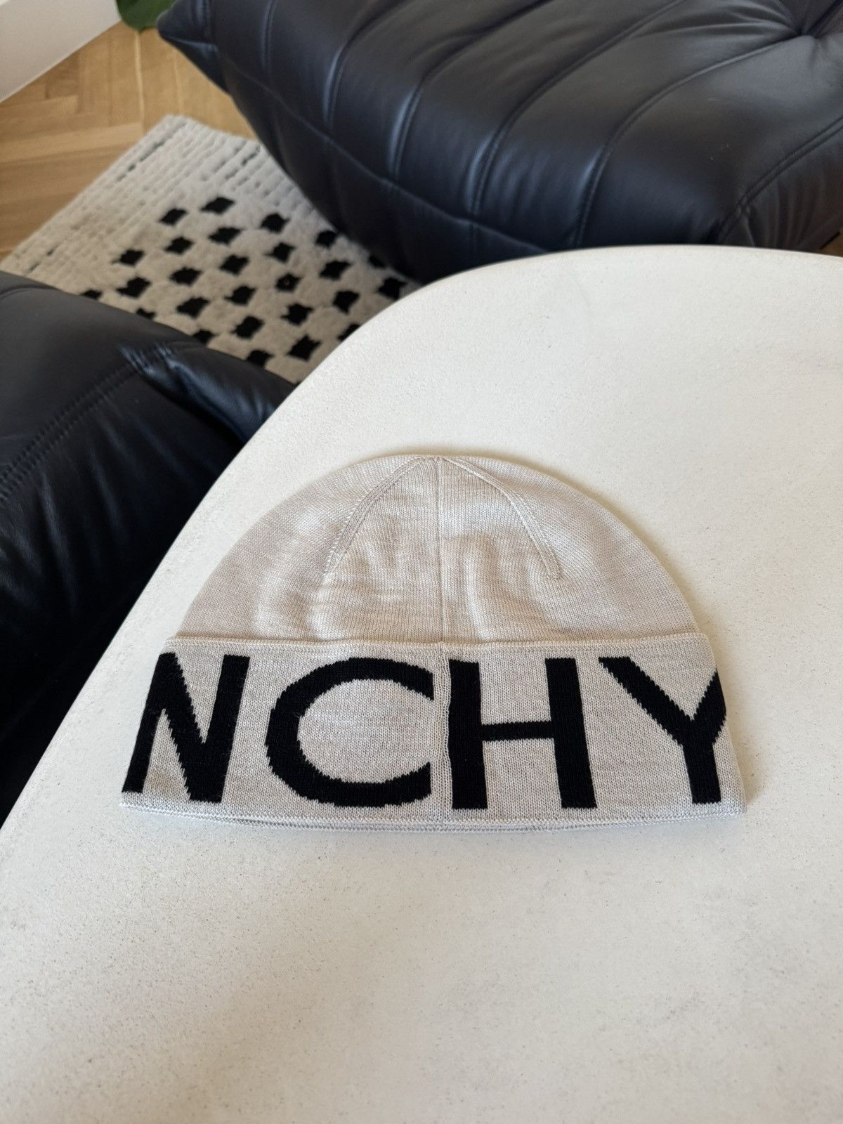 Givenchy Givenchy Intarsia Knit Logo Beanie Designer Luxury High End Size ONE SIZE - 2 Thumbnail