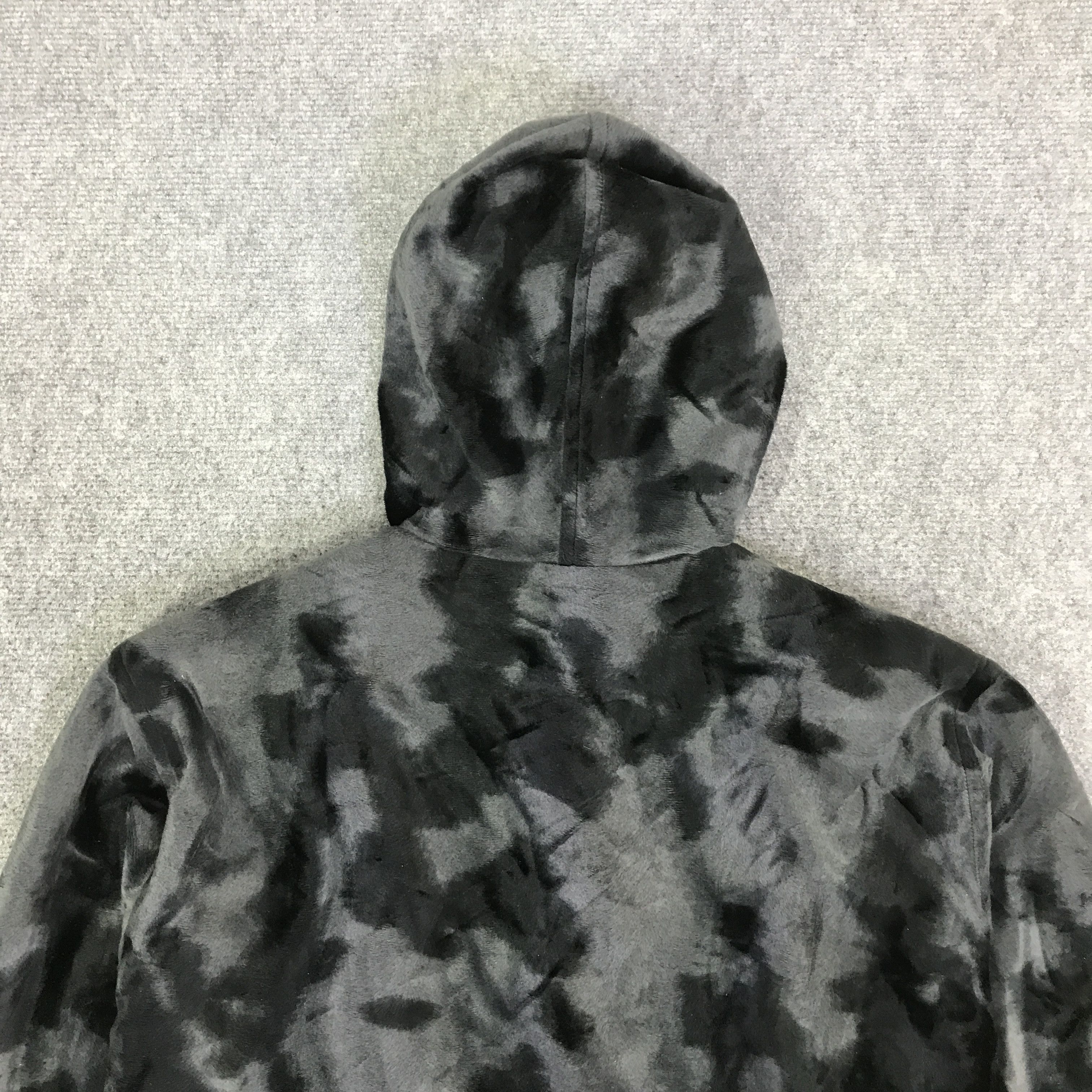 Japanese Brand VAROWDA BLACK DESIGN HOODIE WOMAN JACKET K123B3 Size US M / EU 48-50 / 2 - 4 Thumbnail