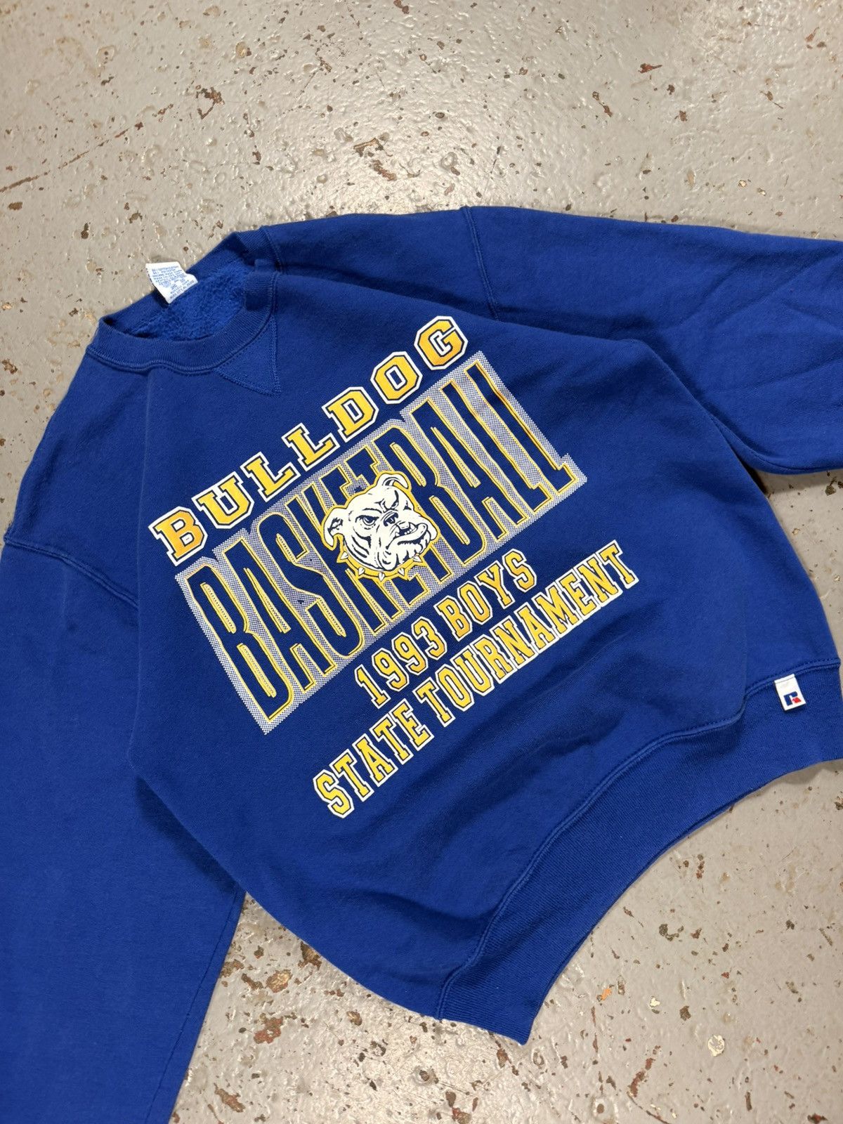 Russell Athletic Vintage 1993 Russell Athletics Bulldogs Basketball Sweater Size US M / EU 48-50 / 2 - 3 Thumbnail