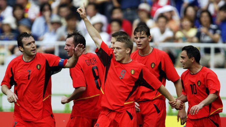Nike Belgium World Cup 2002 home shirt (Bnwt) Size US M / EU 48-50 / 2 - 7 Thumbnail