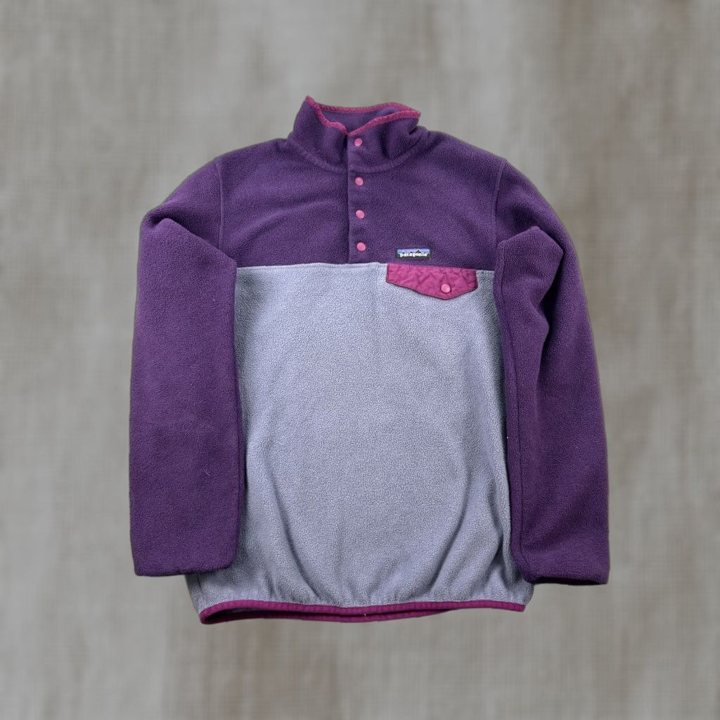 Patagonia Patagonia Sweater Pullover Fleece Womens S Purple Regular Snap T Synchilla Pullover Winter Fall Size S / US 4 / IT 40 - 1 Thumbnail