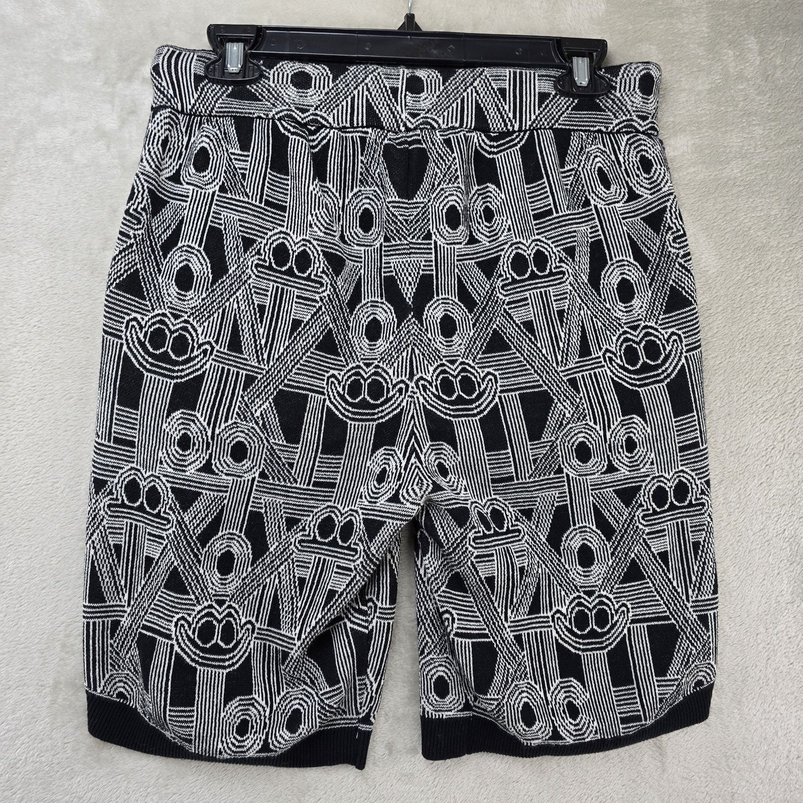 Zara Zara x Diaz Faes Woven Shorts Mens Small Black AOP Juan Art Size US 30 / EU 46 - 6 Thumbnail