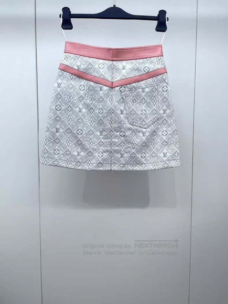 Louis Vuitton Louis Vuitton 1854 Collection Patchwork Skirt Size 33" - 2 Thumbnail