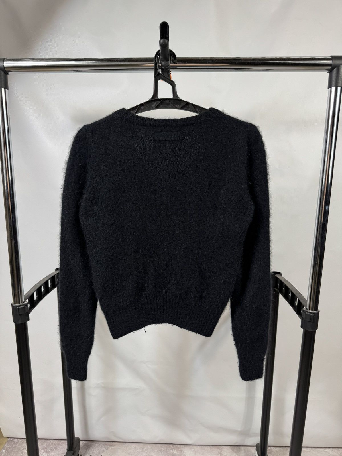 Dolce & Gabbana Vintage Dolce Gabbana Mohair V-Neck Sweater Size M / US 6-8 / IT 42-44 - 4 Thumbnail