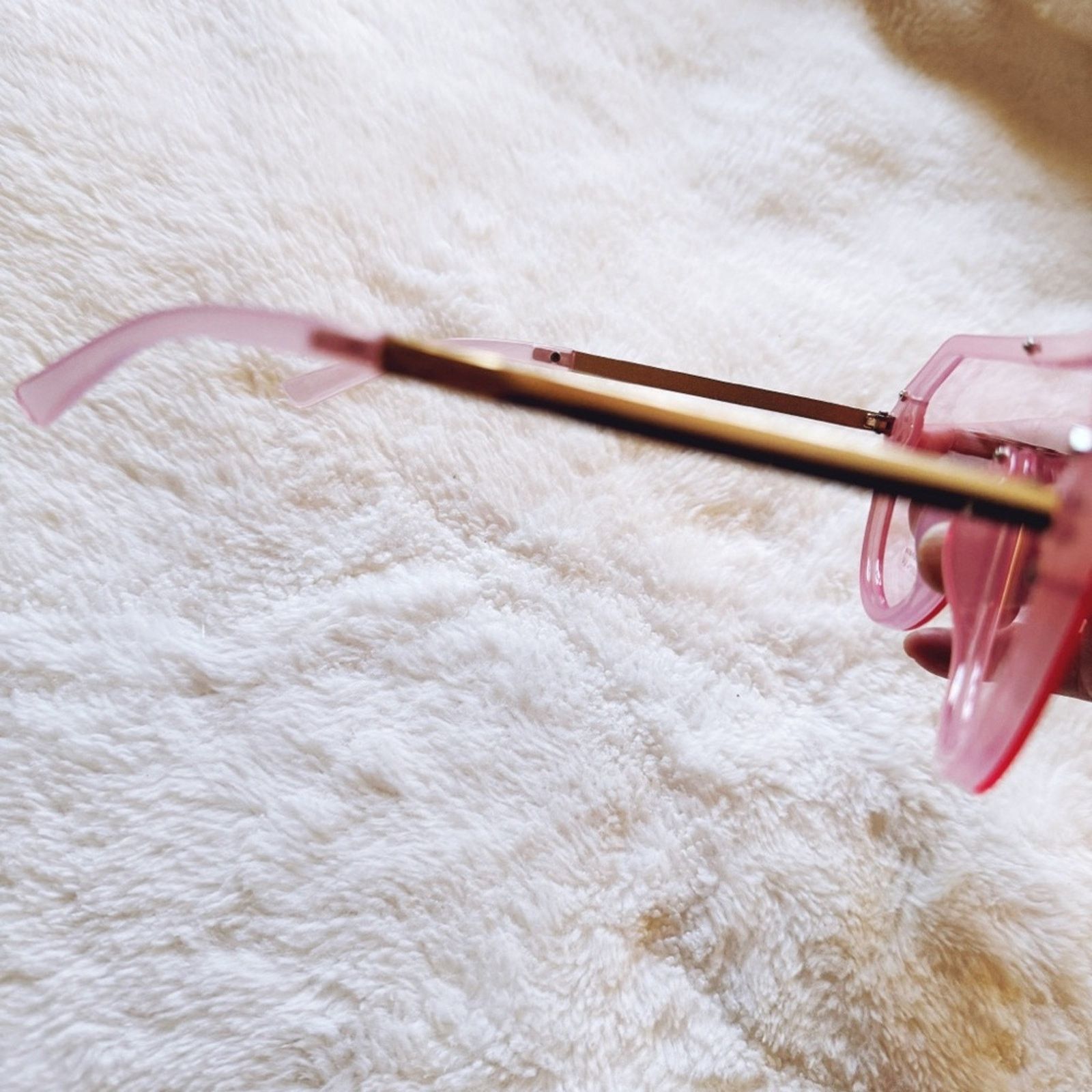 Other Clarissa Pink Oversized Sunglasses Size ONE SIZE - 8 Thumbnail