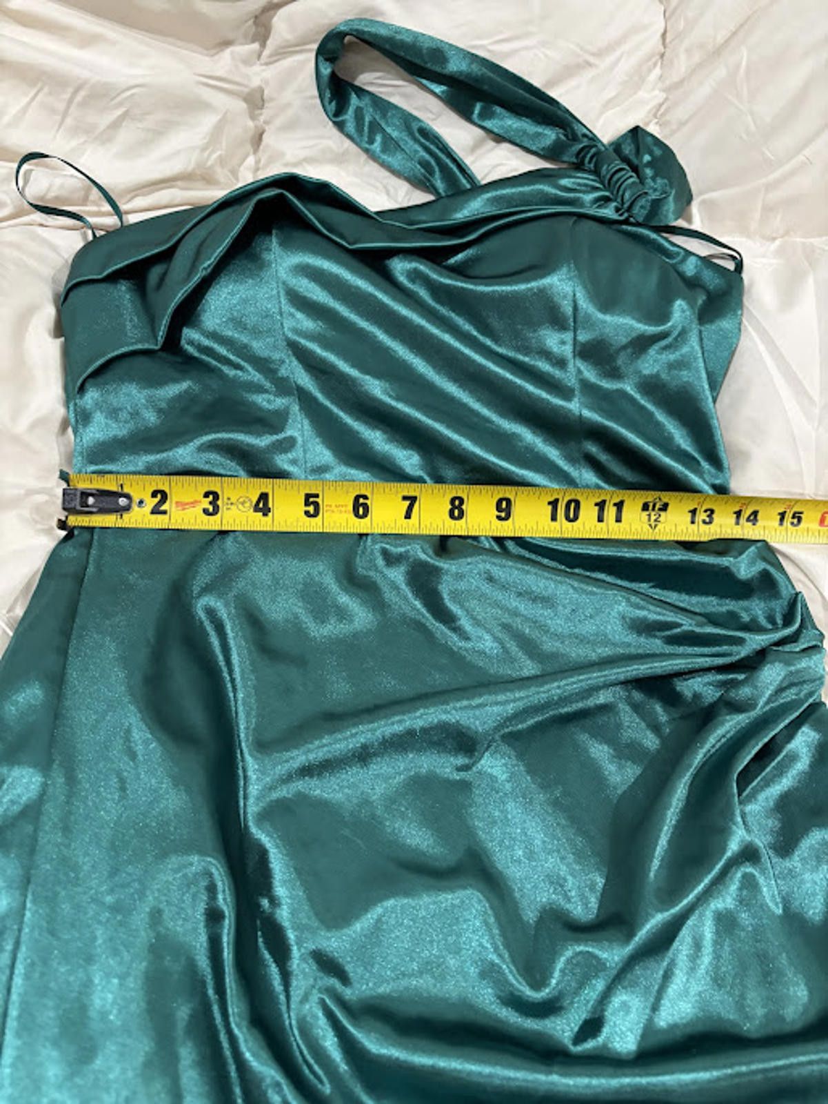 Other 22. Faeriesty Elegant Green Satin On-Shoulder Evening Dress Size L / US 10 / IT 46 - 5 Thumbnail