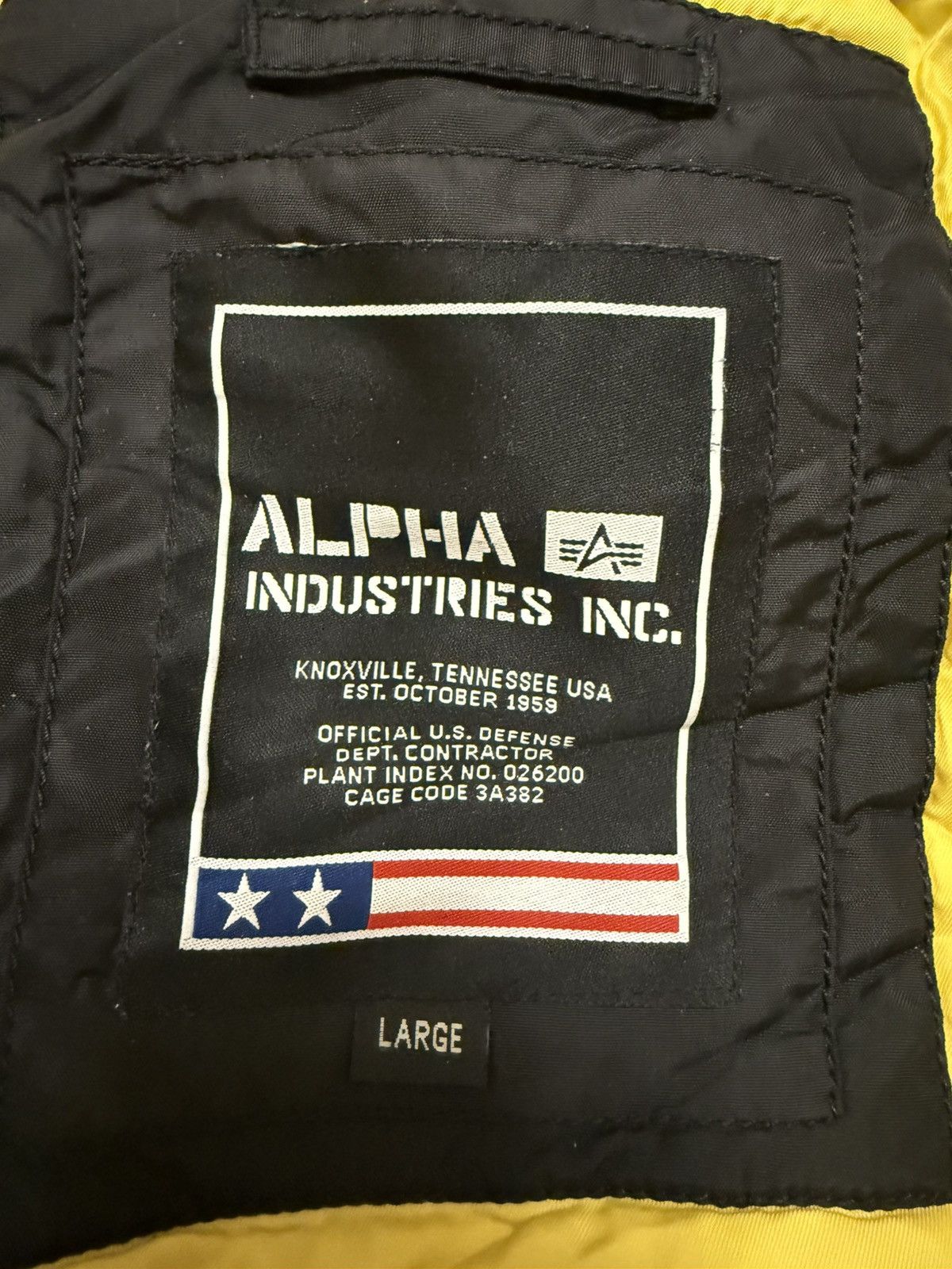 Alpha Industries Alpha Industries N2B Size US L / EU 52-54 / 3 - 8 Thumbnail