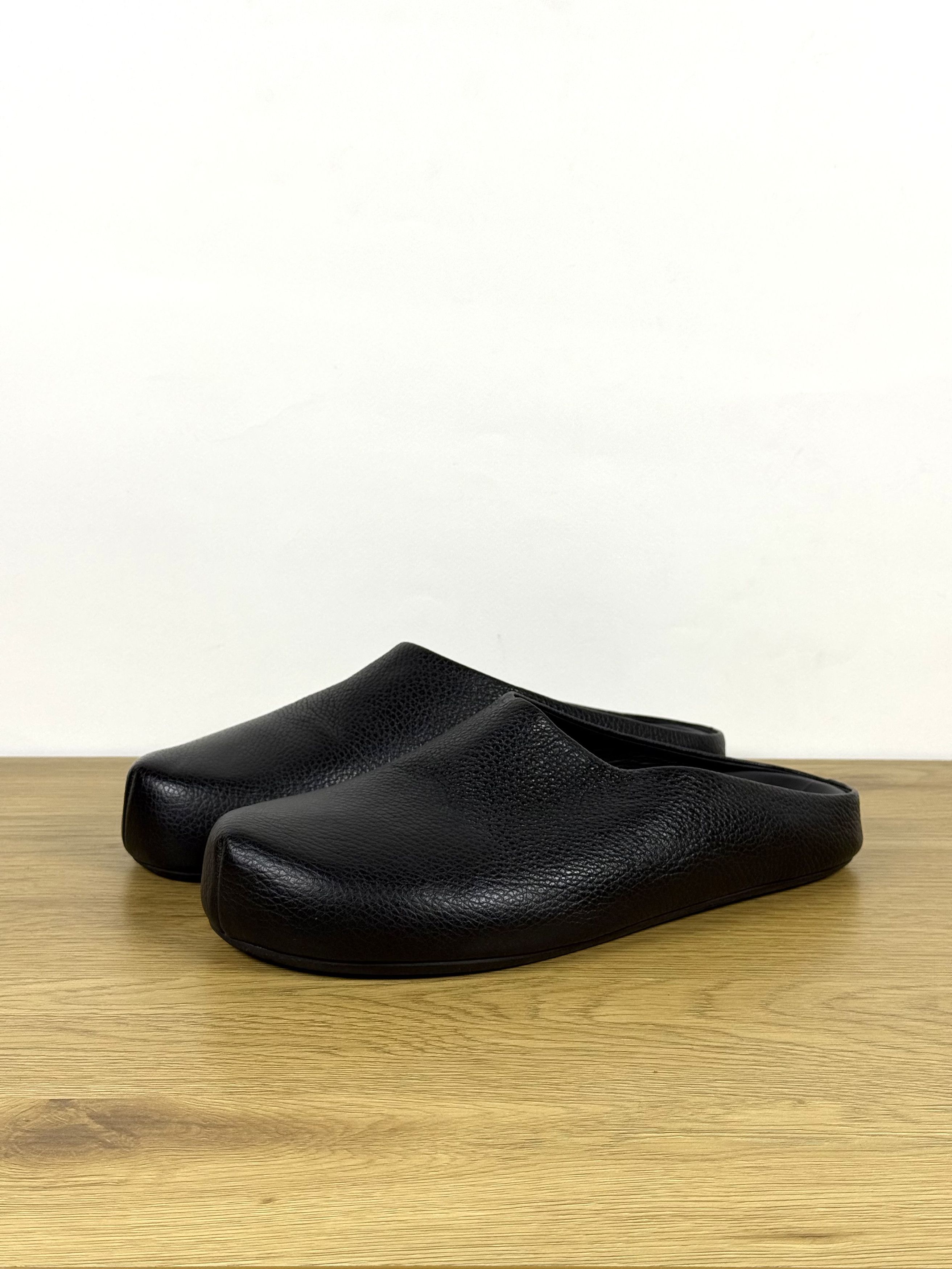 Marni Marni Fussbett Sabot 'Black Logo Embroidered' Size US 10 / EU 43 - 3 Thumbnail