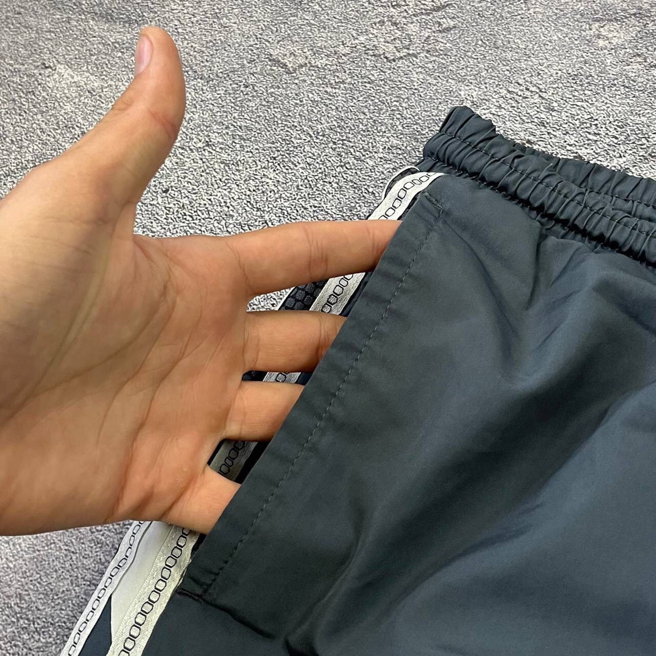 Adidas Vintage Y2K Baggy Adidas Track Pants Parashute Size XL Size US 36 / EU 52 - 7 Thumbnail