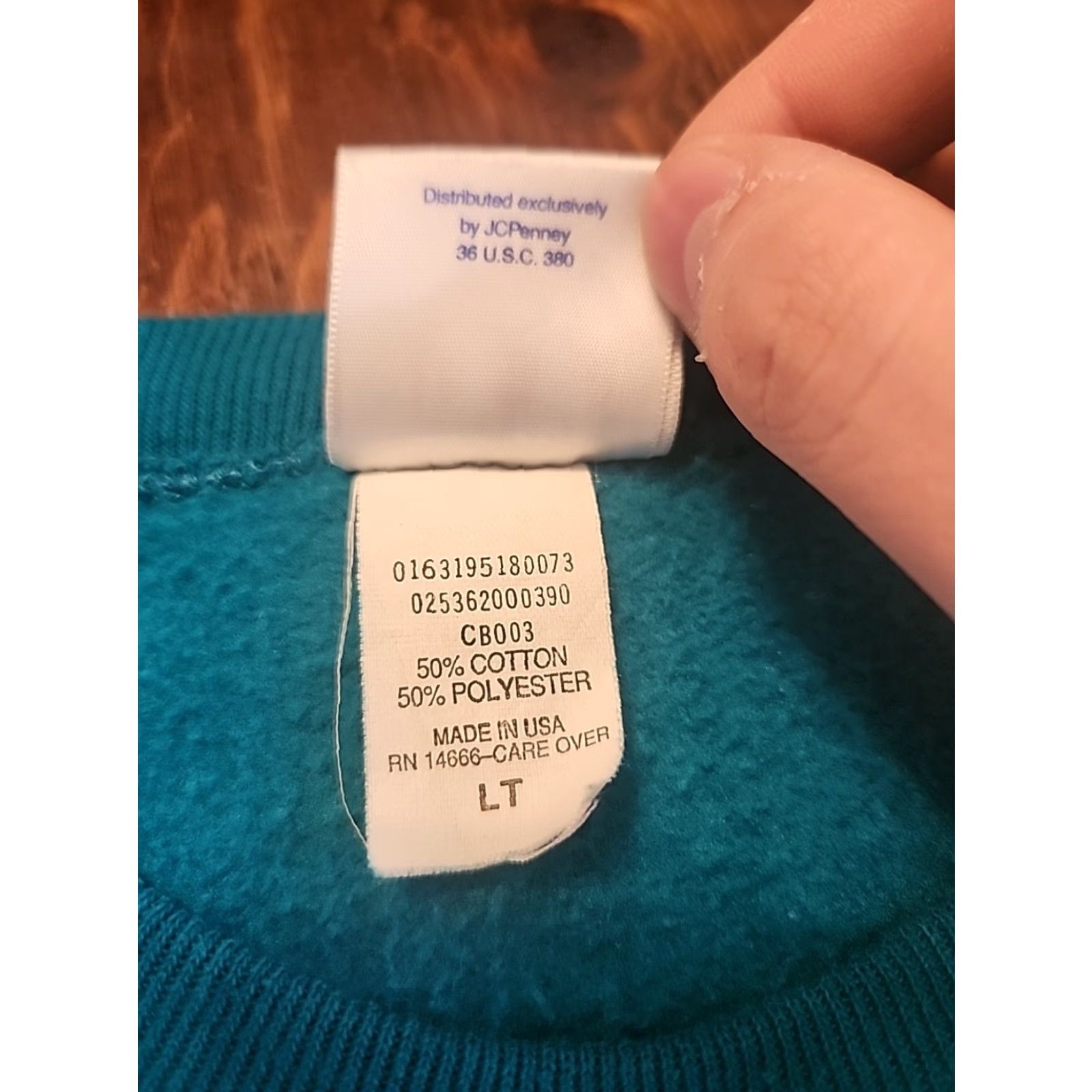 JCPenney VINTAGE J.C. Penney Team USA Teal Embroidered Sweatshirt Sweatshirt Large Tall Mens 90s Pullover Crew Neck Blue Cotton Polyester Embroidered Size US L / EU 52-54 / 3 - 4 Thumbnail