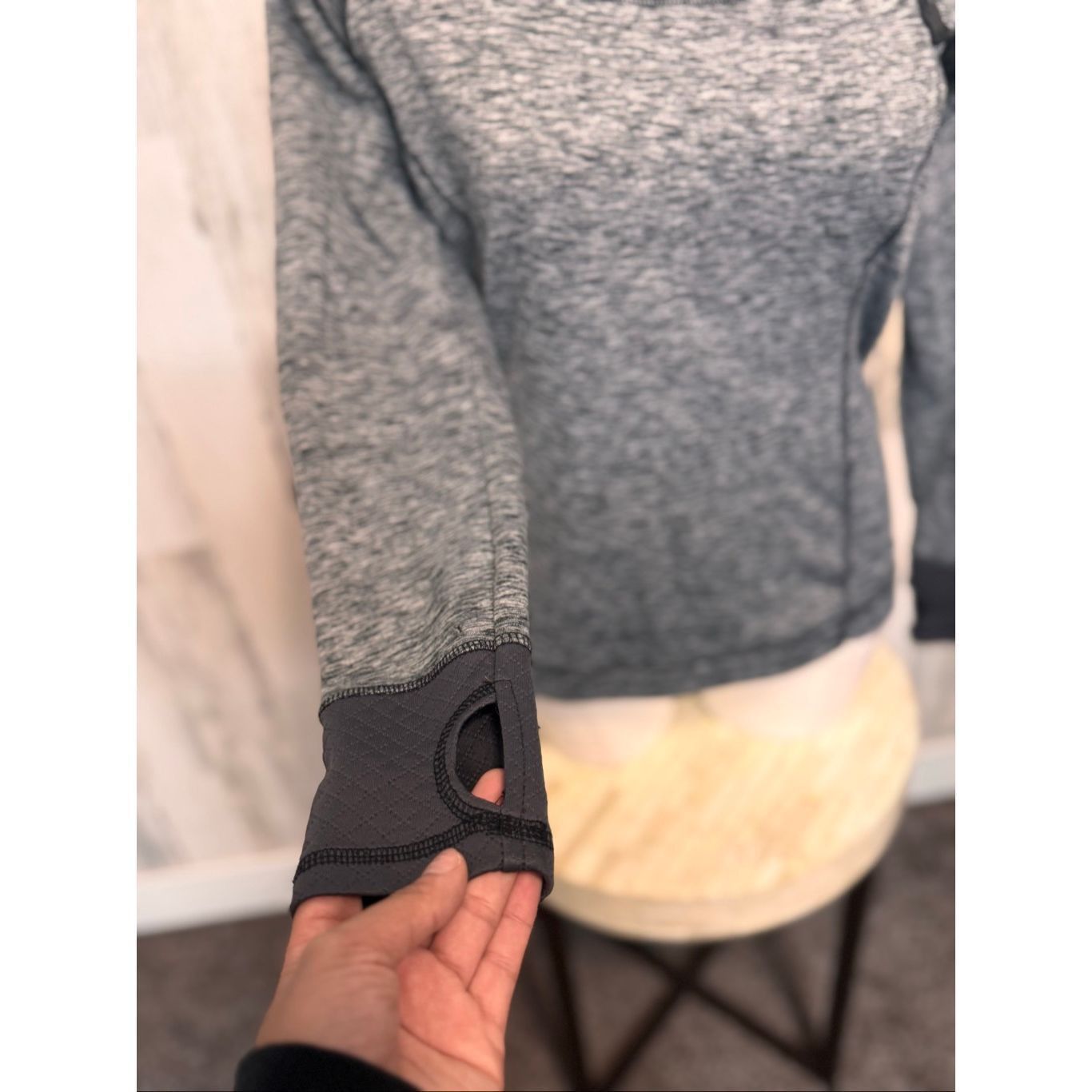 Eddie Bauer Eddie Bauer Women’s Gray Pullover Activewear Top Size M Size M / US 6-8 / IT 42-44 - 6 Thumbnail